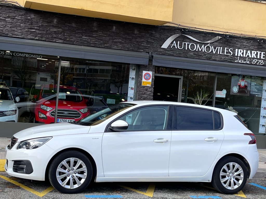 Peugeot 308 BlueHDi 130 S&S Style