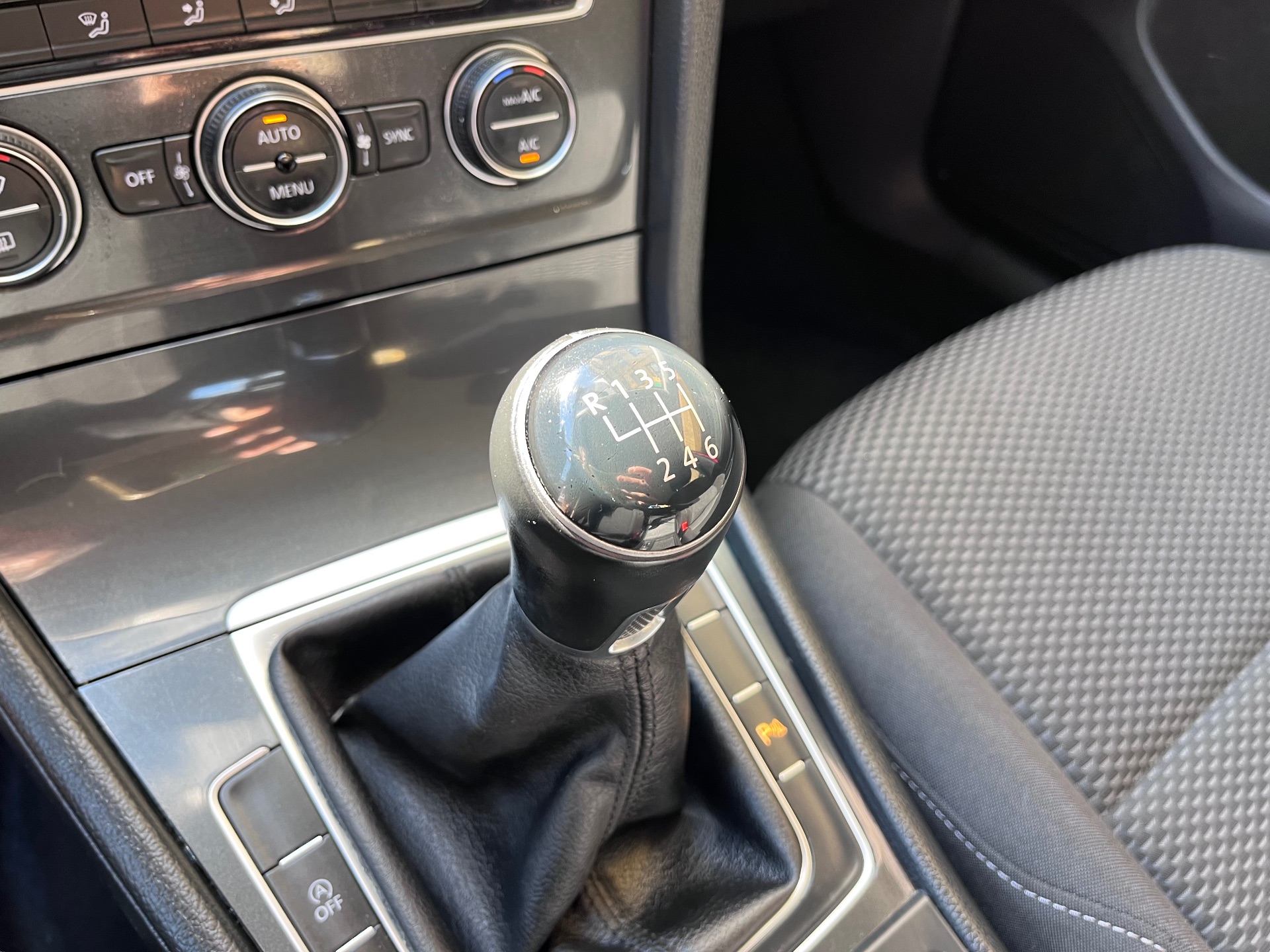 Volkswagen Golf  Ready2Go 1.0 TSI 85 kW (115 CV)