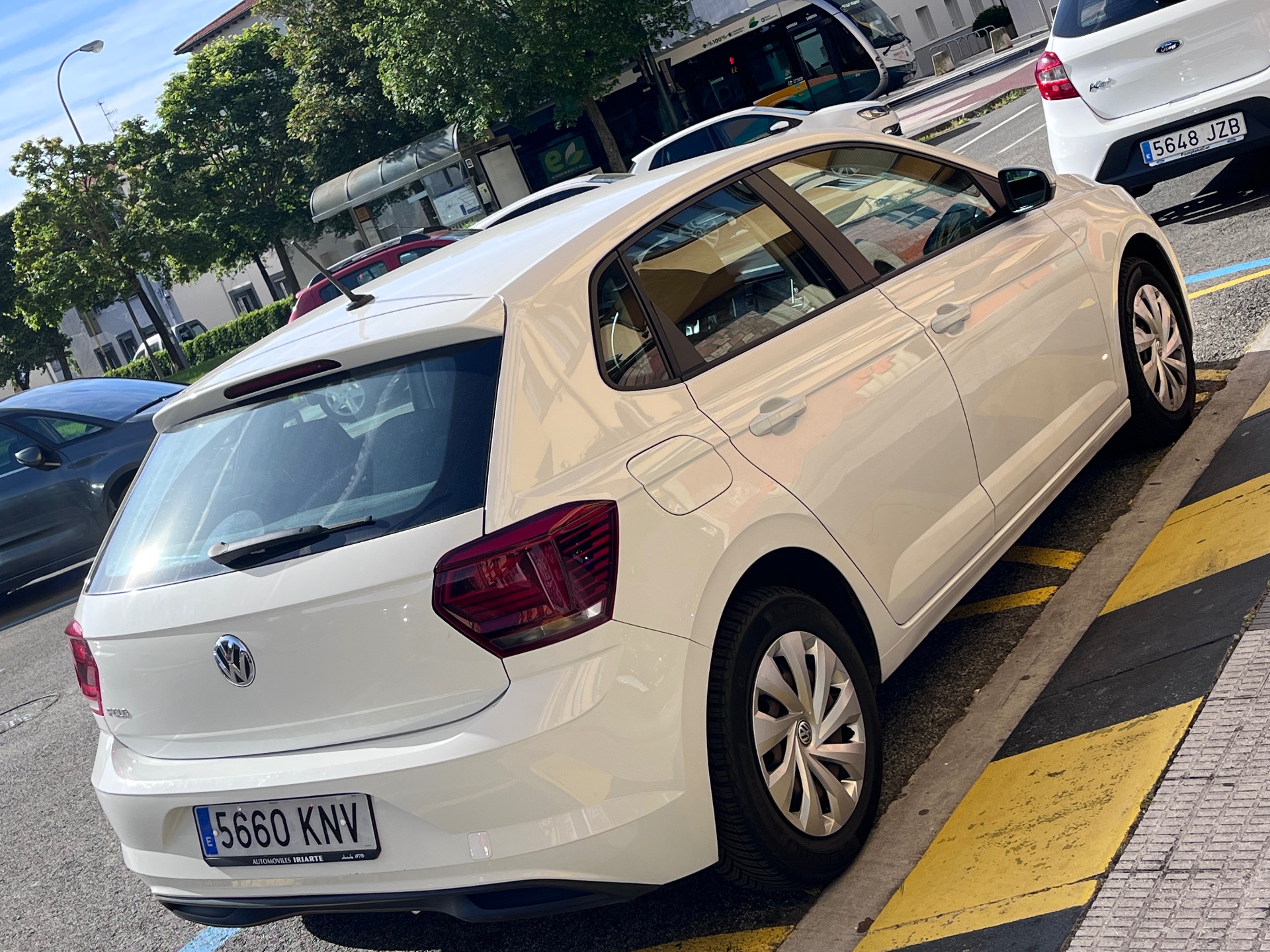 Volkswagen Polo  Advance 1.6 TDI