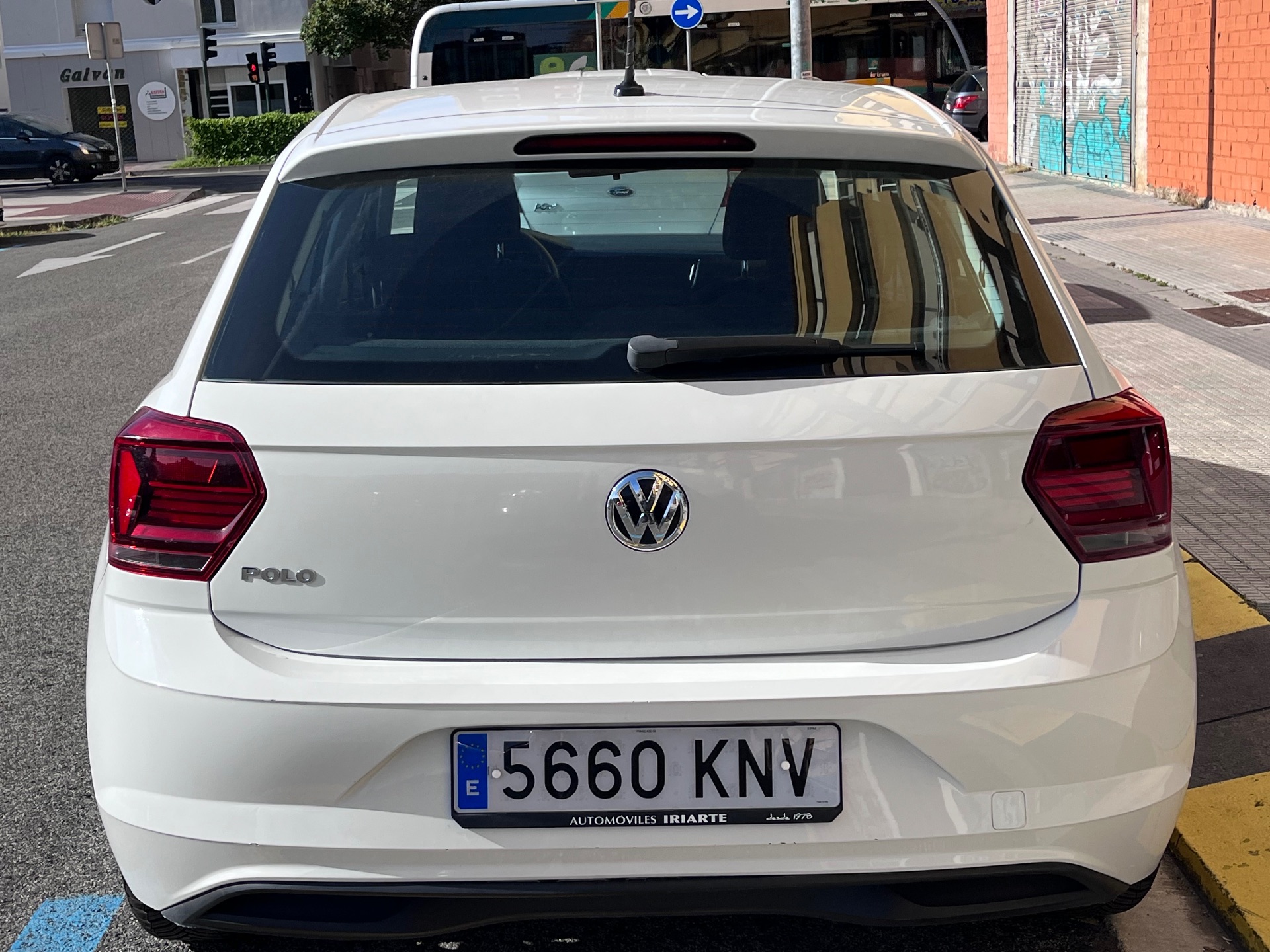 Volkswagen Polo  Advance 1.6 TDI