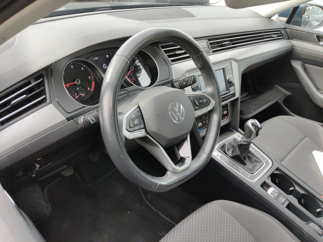 Volkswagen Passat  Variant Business 2.0 TDI 110kW