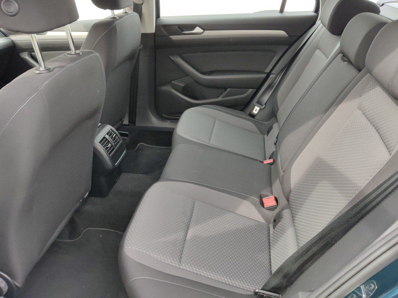 Volkswagen Passat  Variant Business 2.0 TDI 110kW