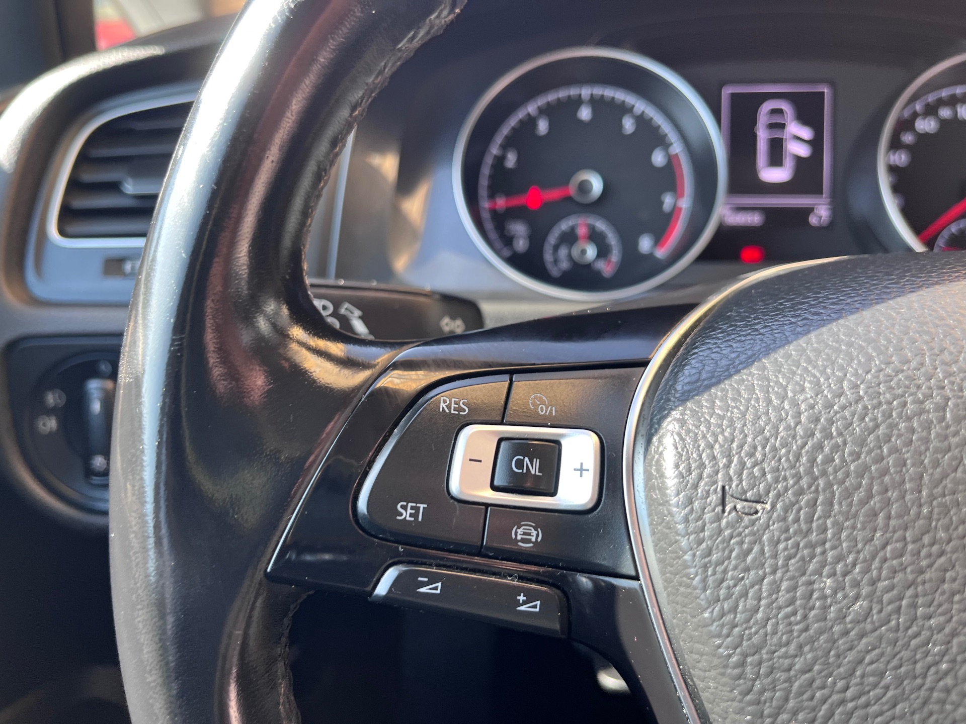 Volkswagen Golf  VARIANT Ready2GO 1,0 TSI 115CV