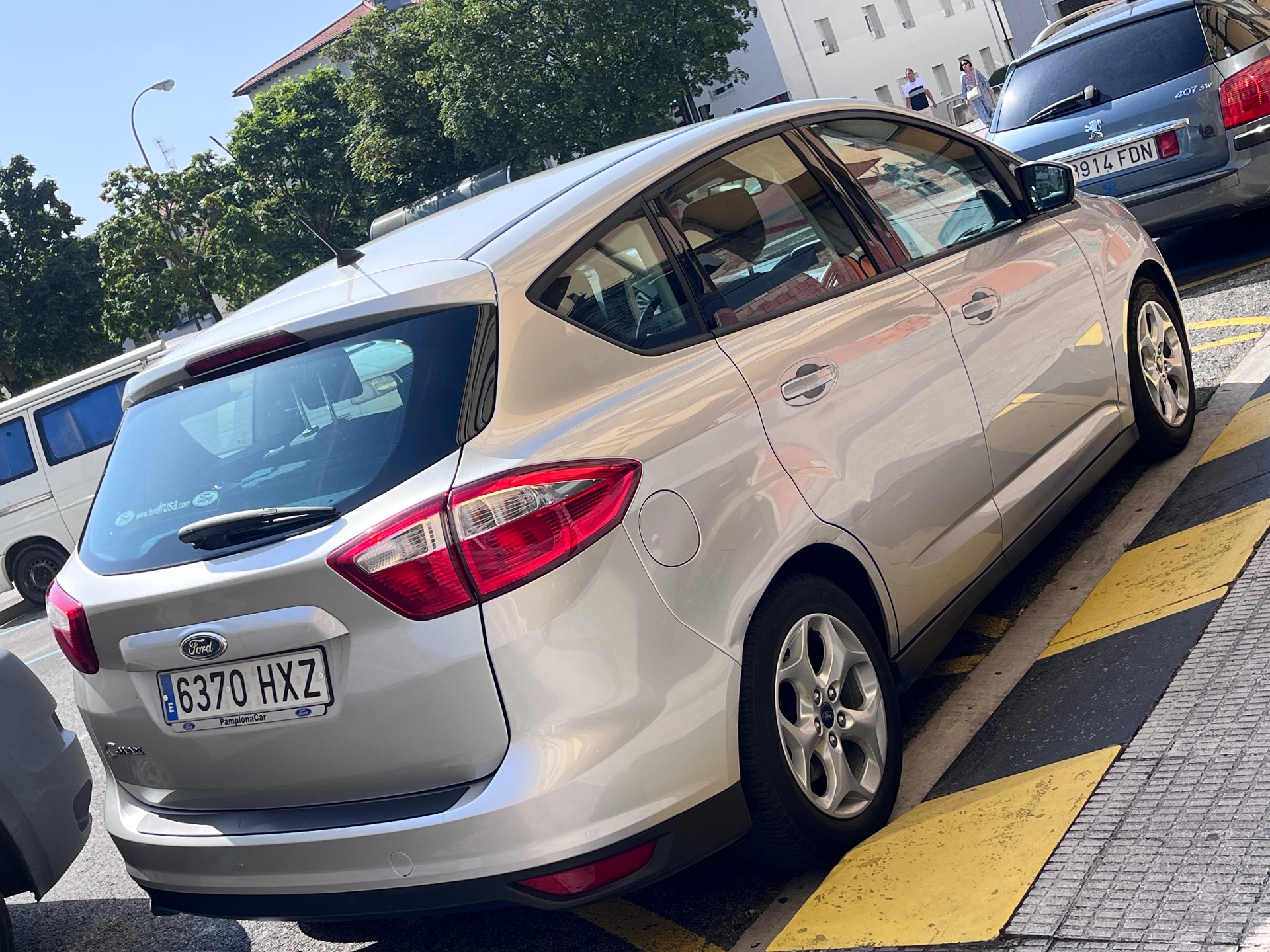 Ford M + 1.0/100CV Ecoboost Business