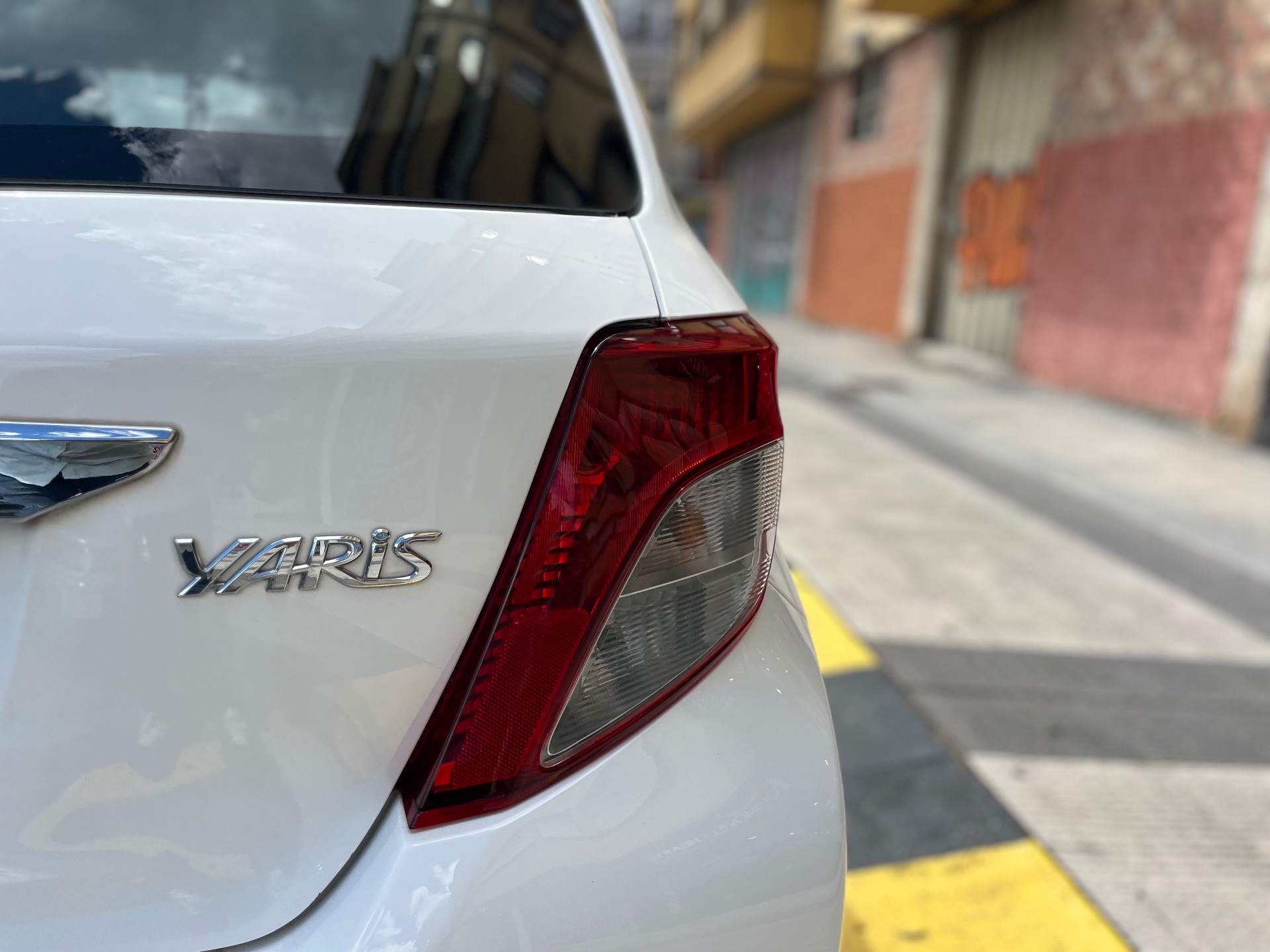 Toyota Yaris 1.0 5p.