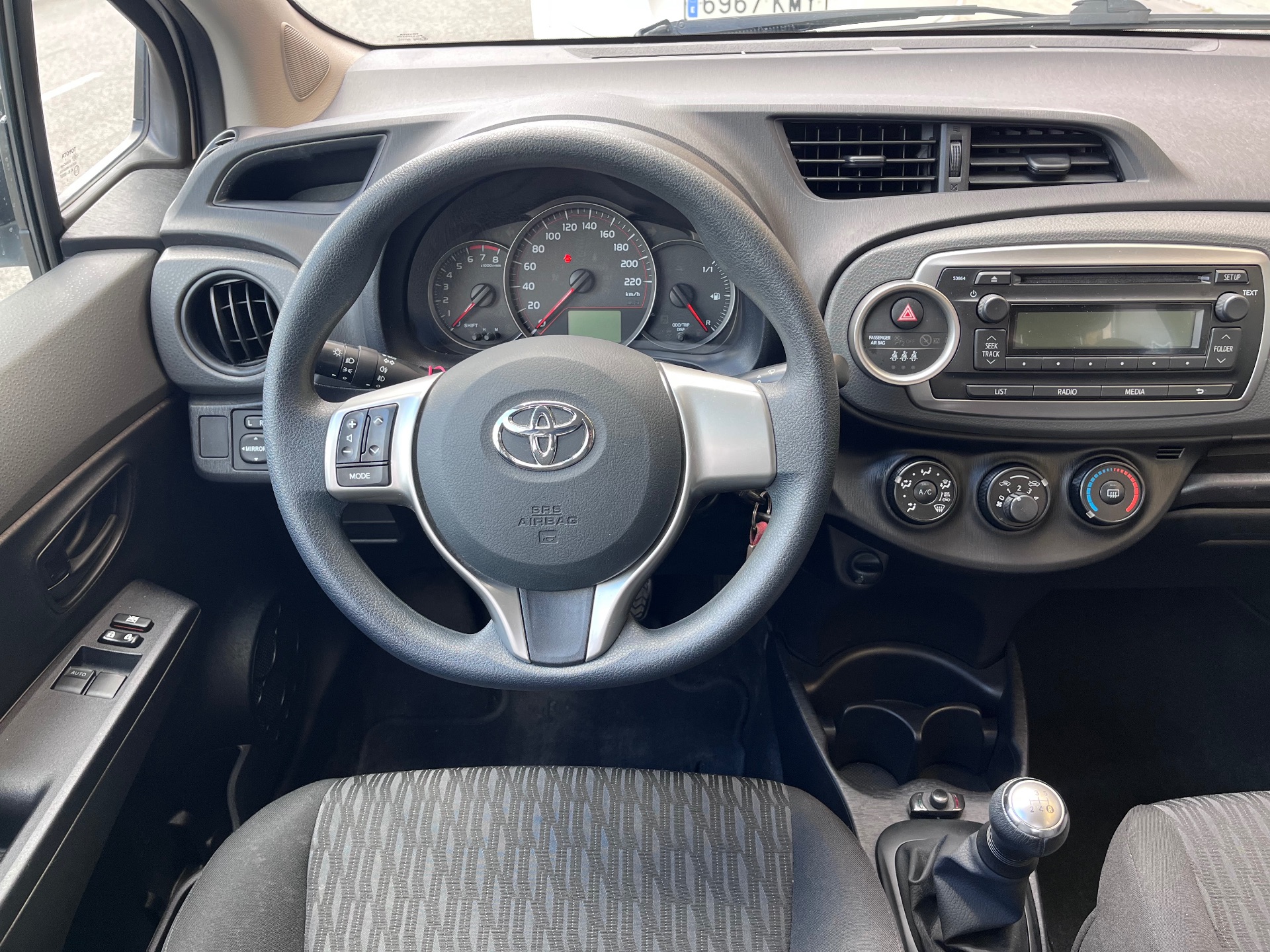 Toyota Yaris 1.0 5p.
