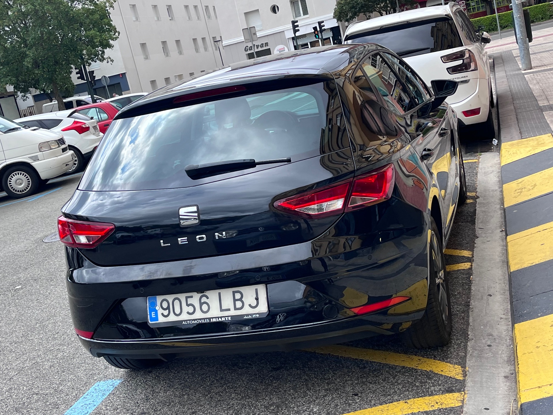 SEAT Leon 2.0 TDI 150 CV 5p. Black Edition