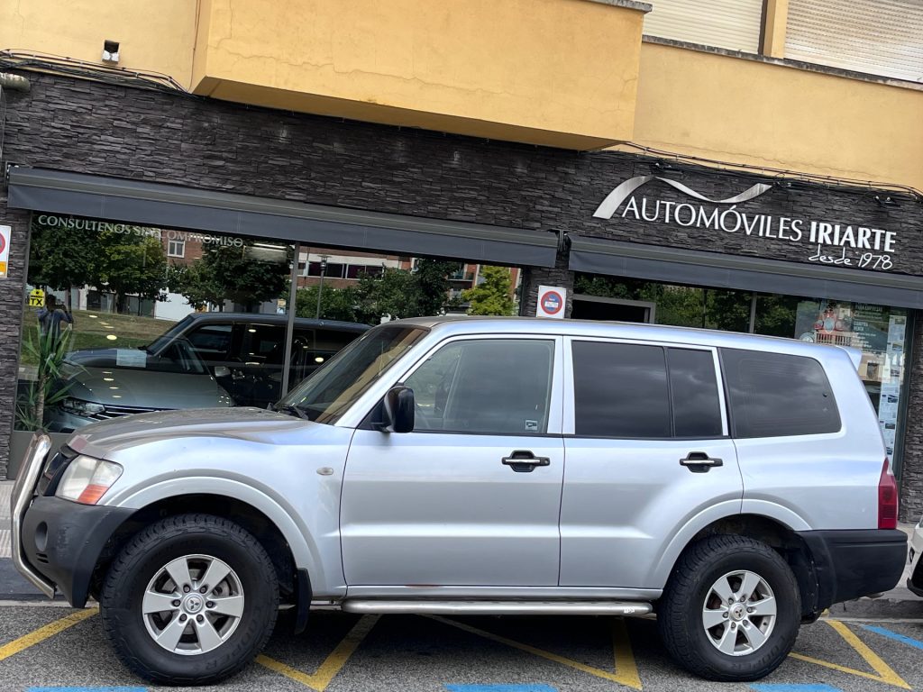 Mitsubishi Montero  2.5 TDI Sahel