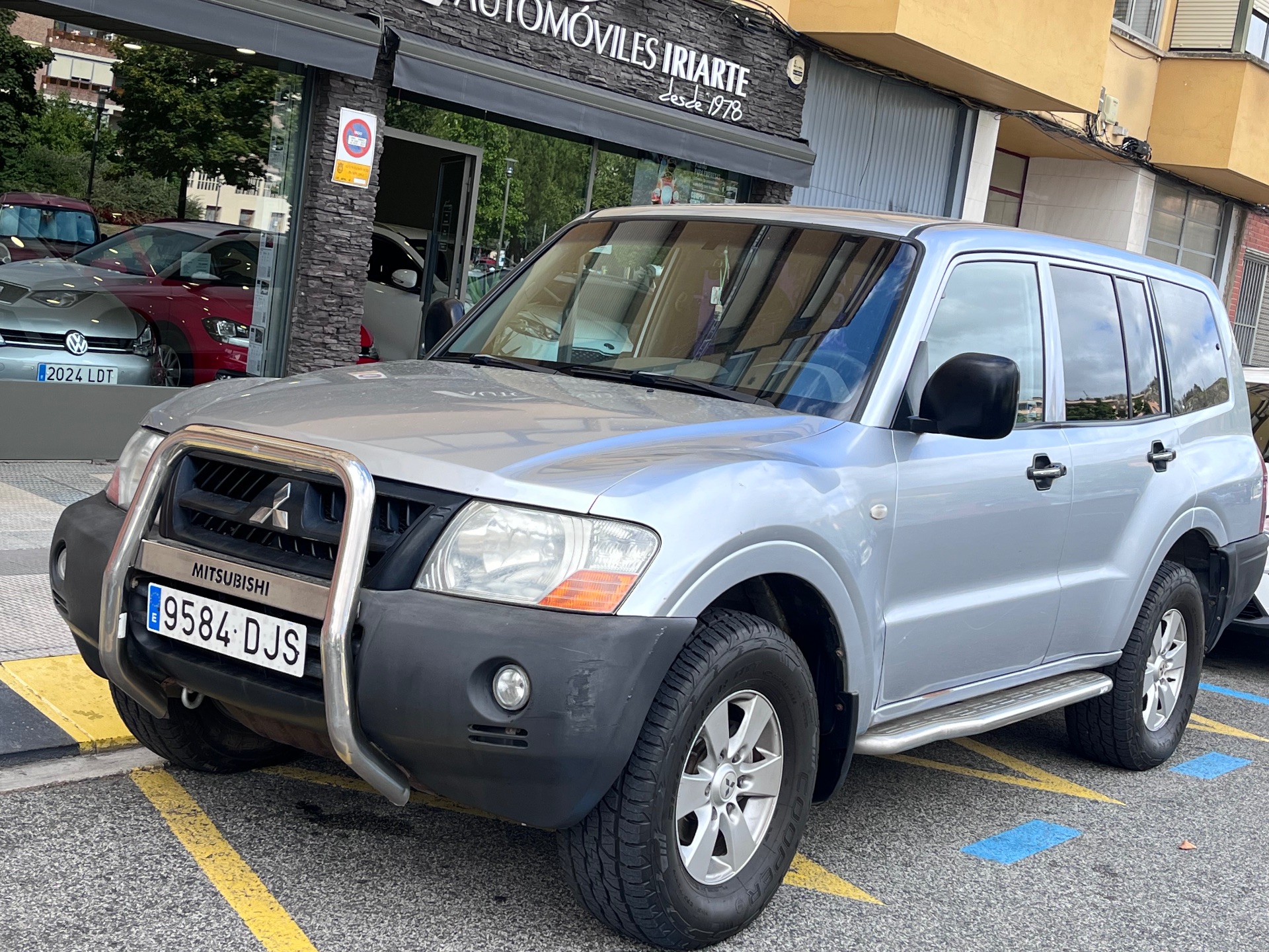 Mitsubishi Montero  2.5 TDI Sahel