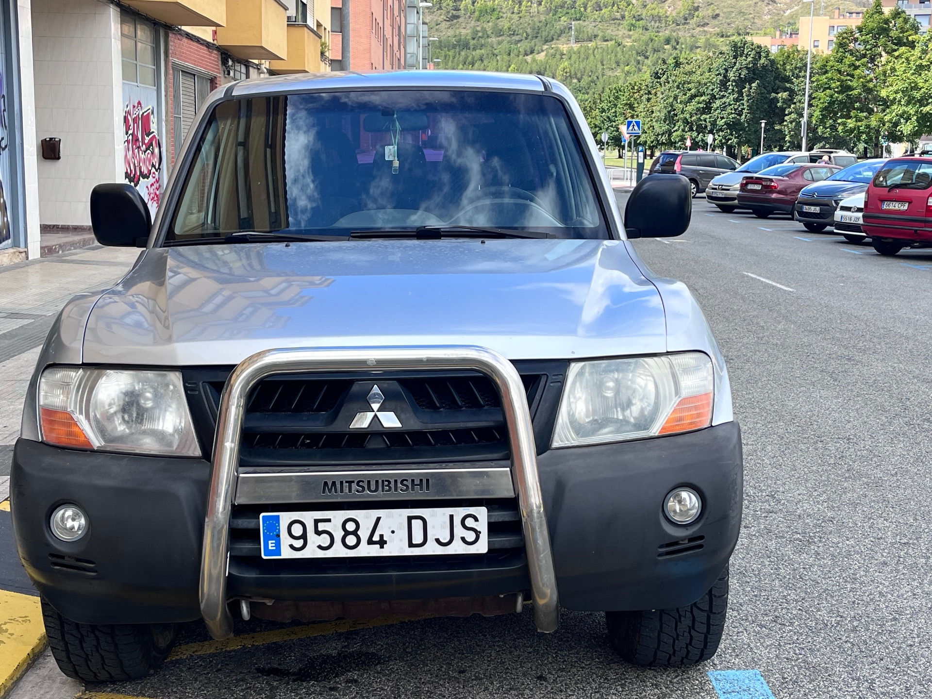 Mitsubishi Montero  2.5 TDI Sahel
