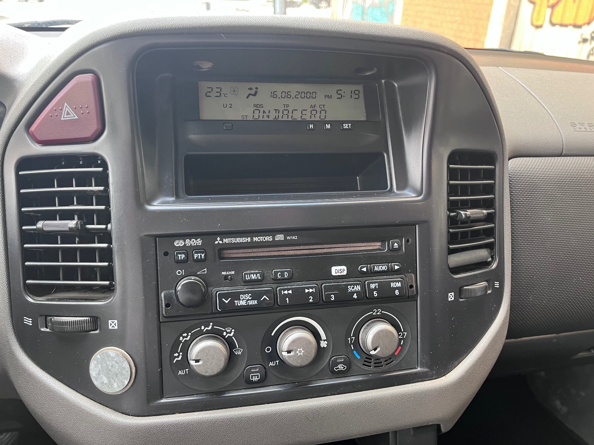 Mitsubishi Montero  2.5 TDI Sahel