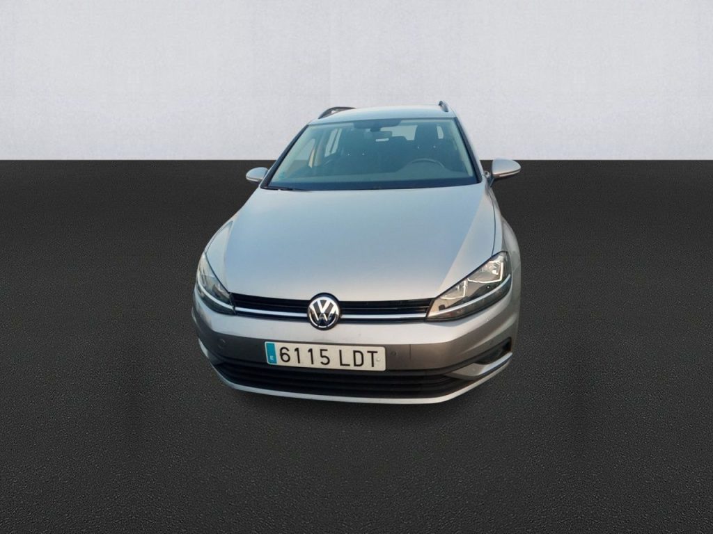 Volkswagen Golf  Ready2go 1,0tsi 11 5cv variant