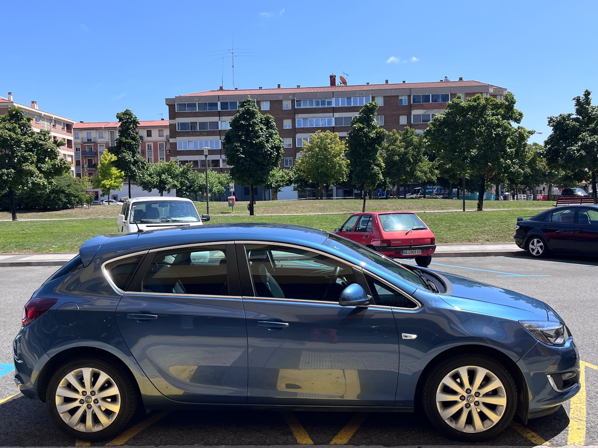 Opel Astra  1.4 Turbo Selective