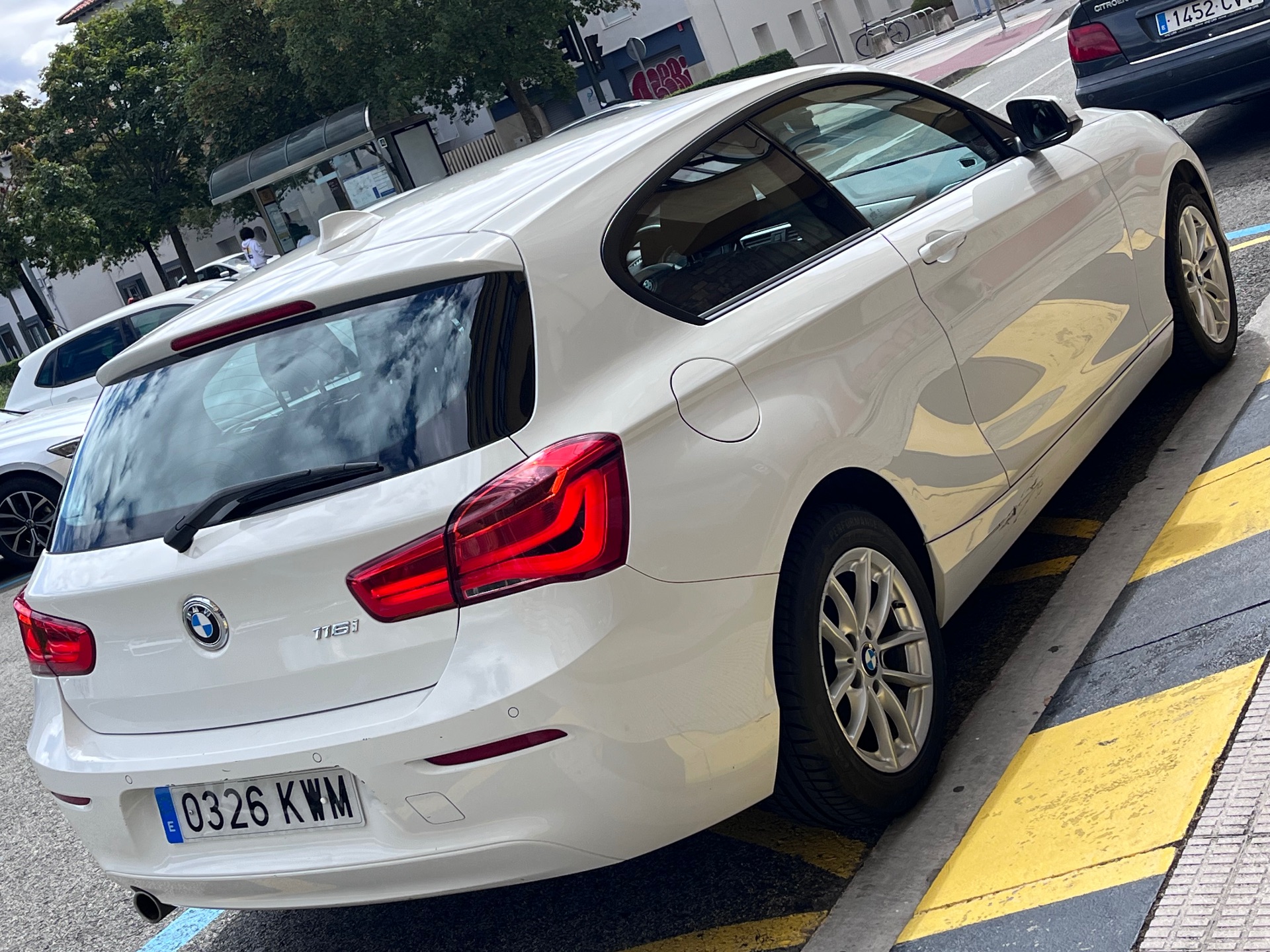 BMW 116i 3p.