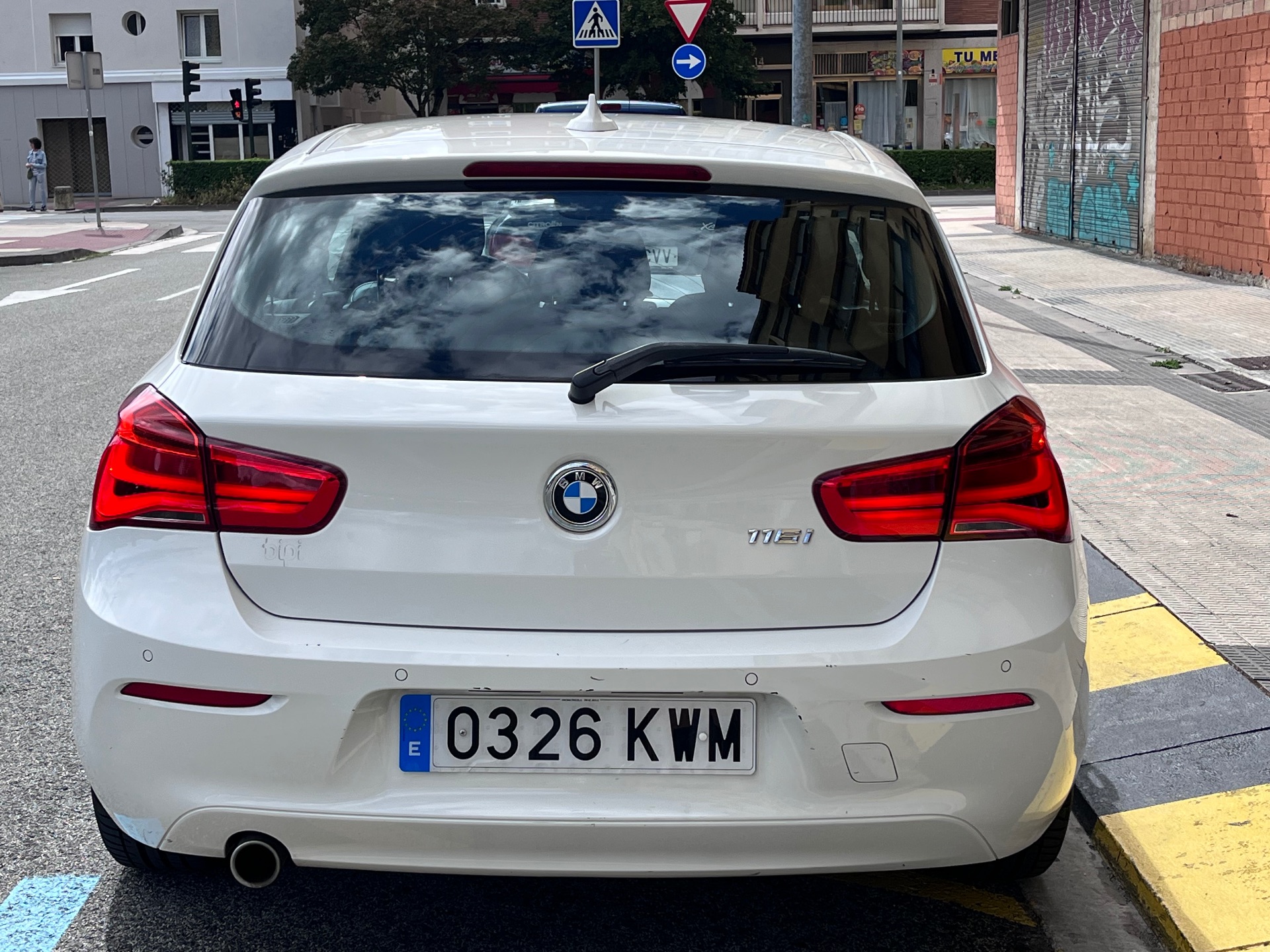 BMW 116i 3p.