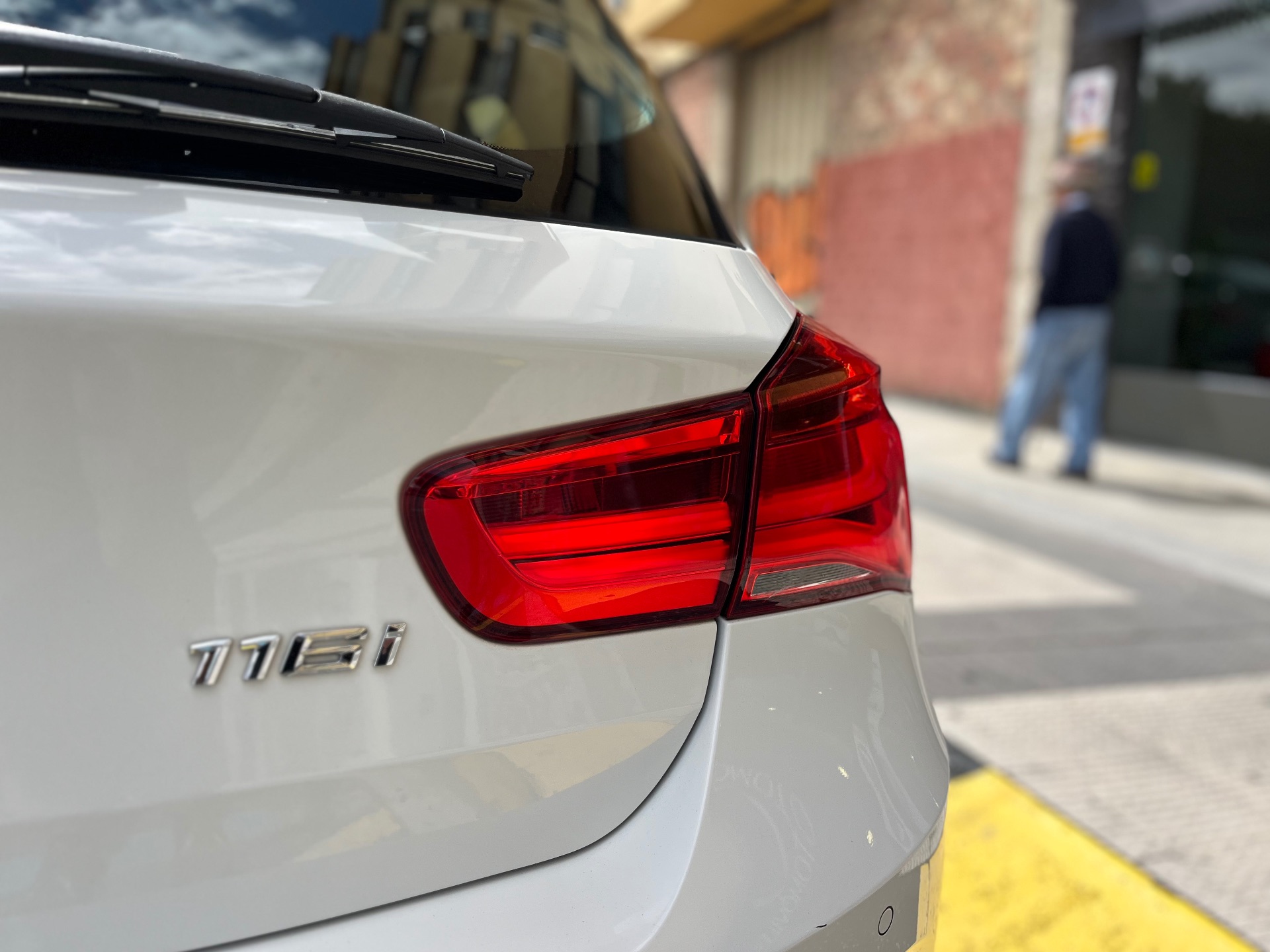 BMW 116i 3p.