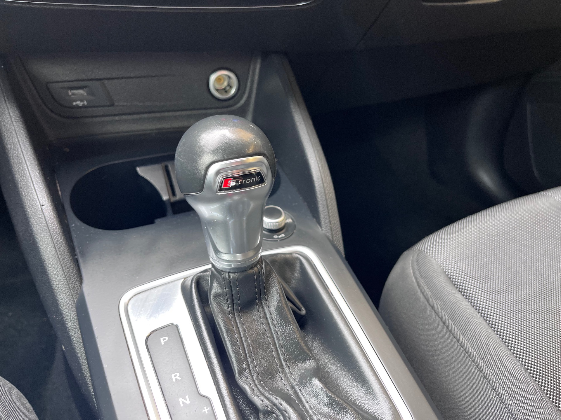 Audi Q2 30 TDI S Tronic Admired Advanced