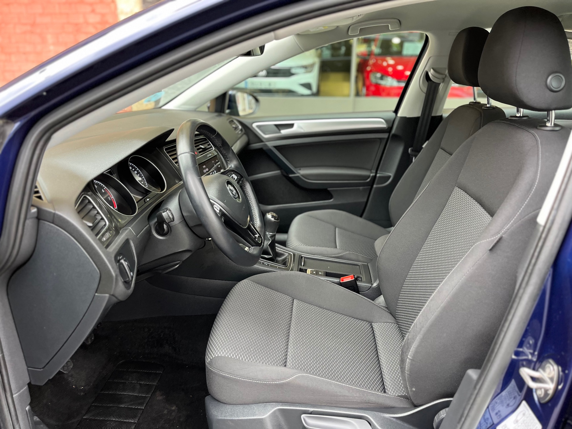 Volkswagen Golf Variant 1.0 TSI 115CV Business BMT