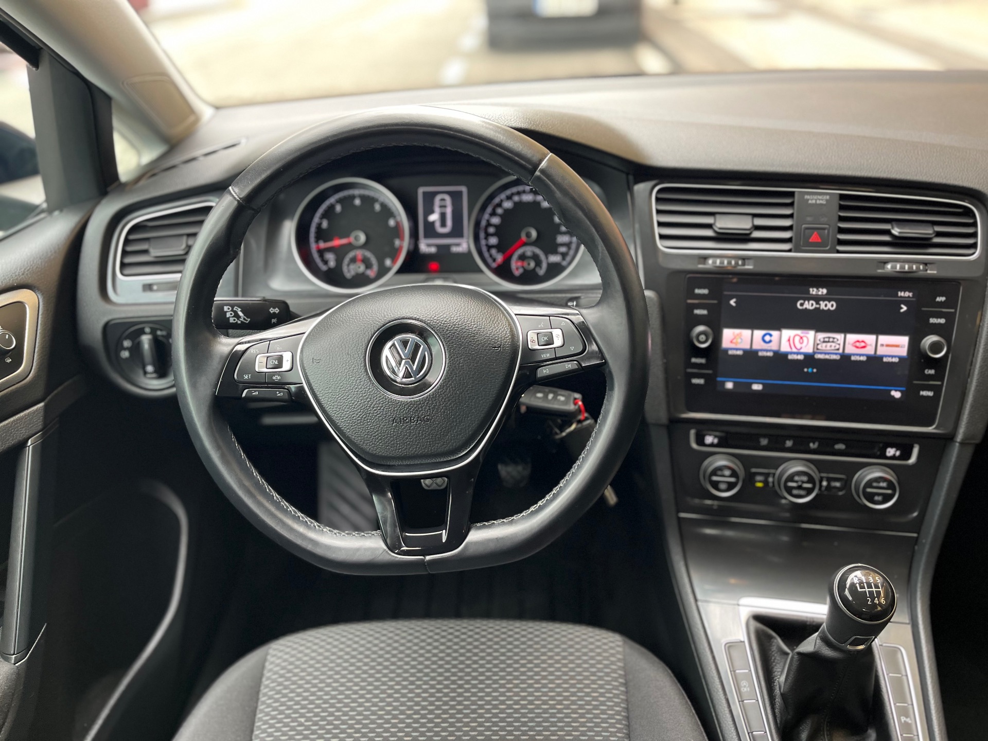 Volkswagen Golf Variant 1.0 TSI 115CV Business BMT