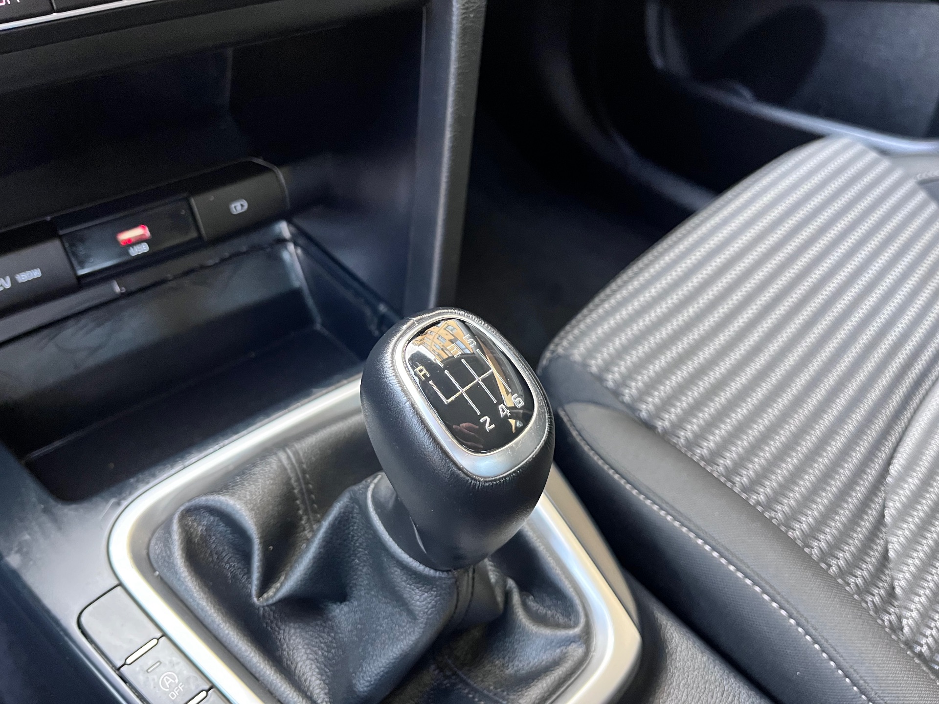 Kia  Ceed 1.0 T-GDi 100 CV 5p. Urban