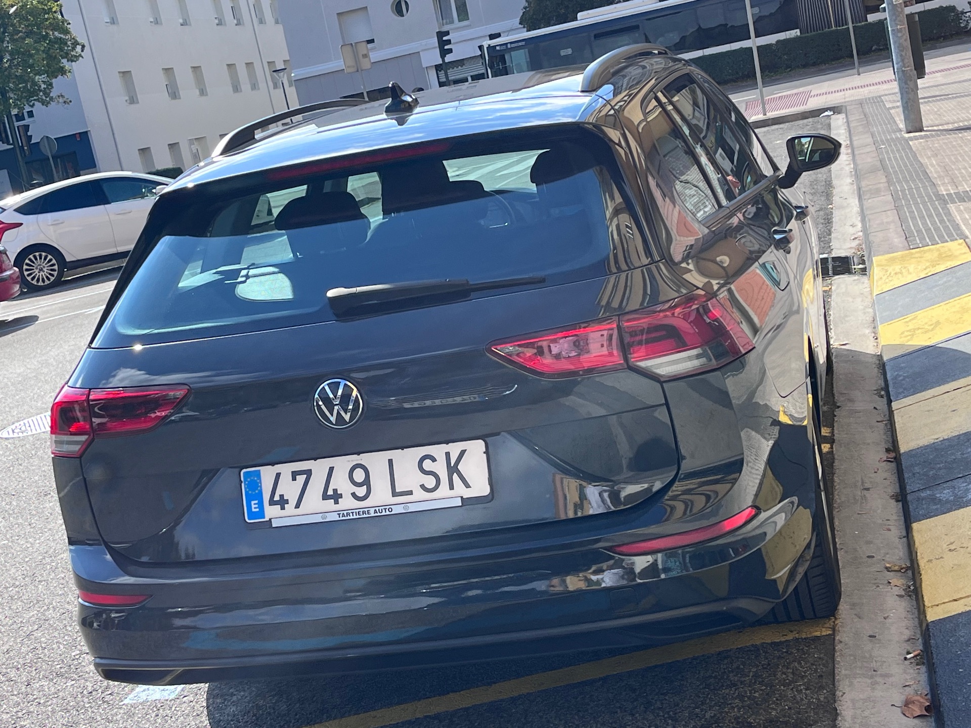 Volkswagen Golf  Variant 1,0 tsi 110cv