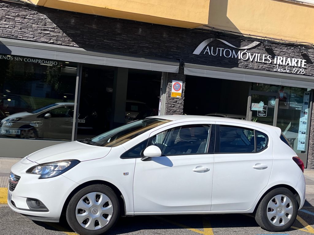 Opel Corsa  1,4 90cv selective