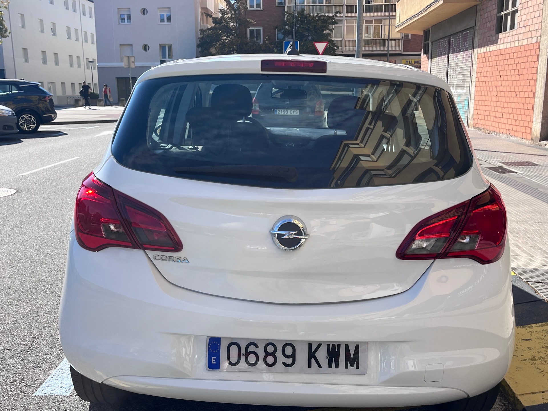 Opel Corsa  1,4 90cv selective