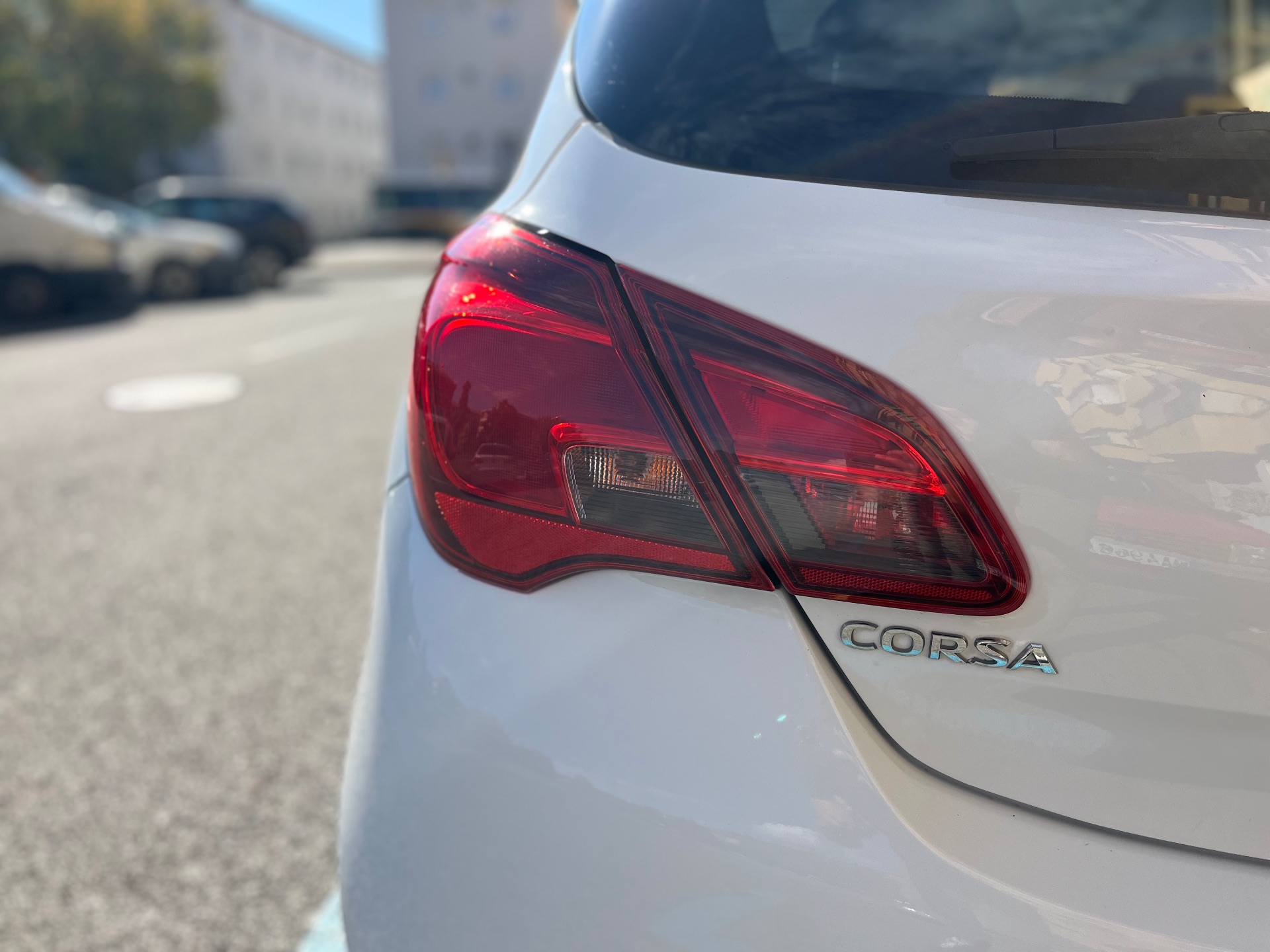 Opel Corsa  1,4 90cv selective