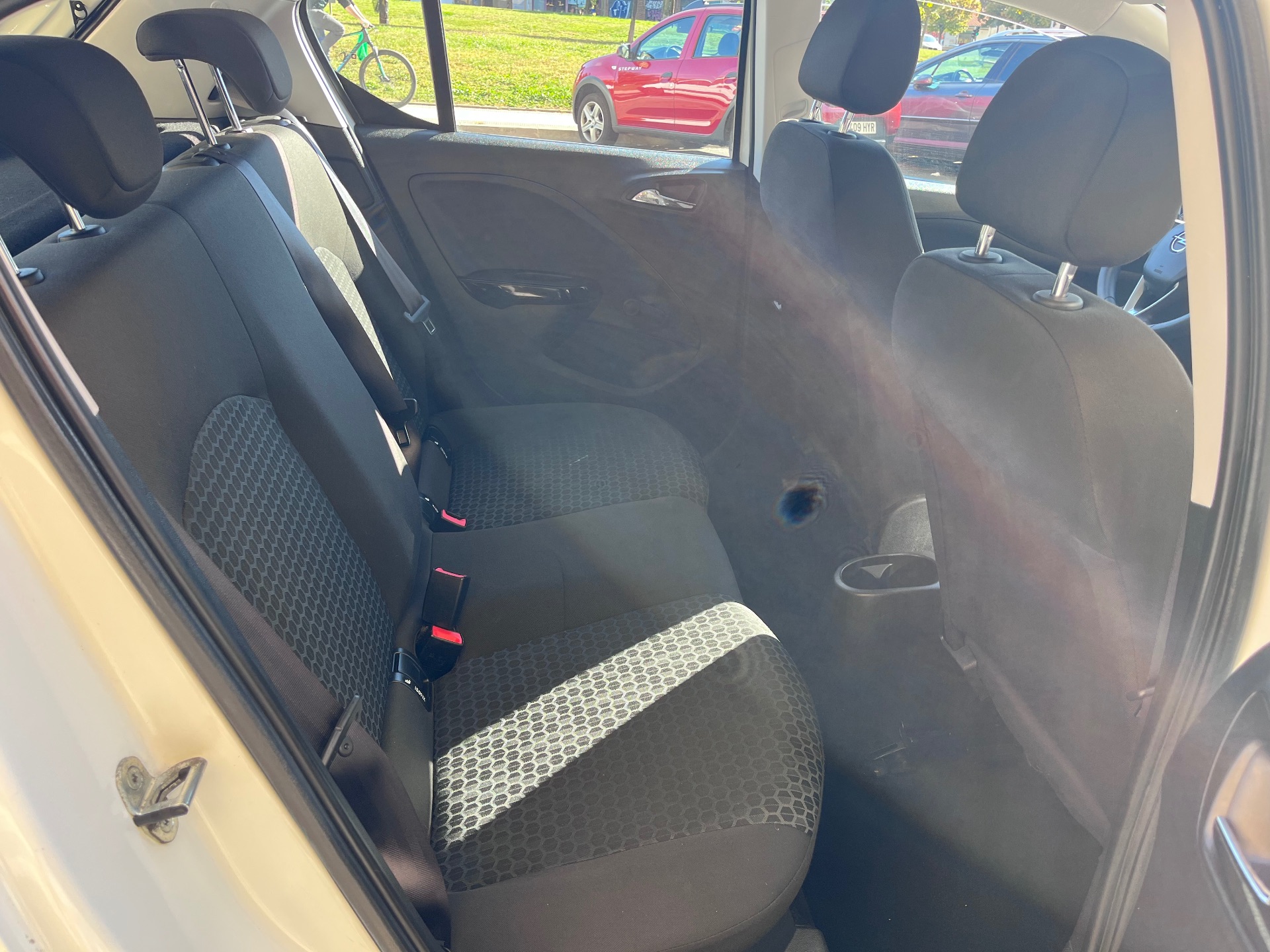 Opel Corsa  1,4 90cv selective