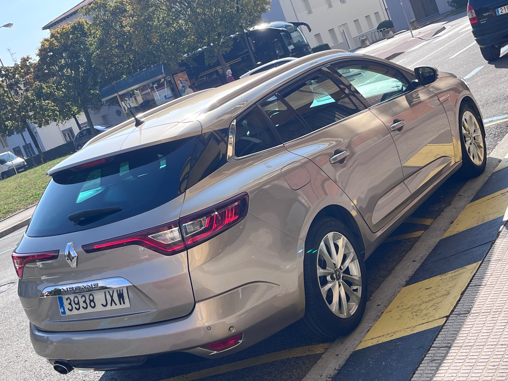 Renault Megane  SPORT TOURER DCI 130CV ZEN