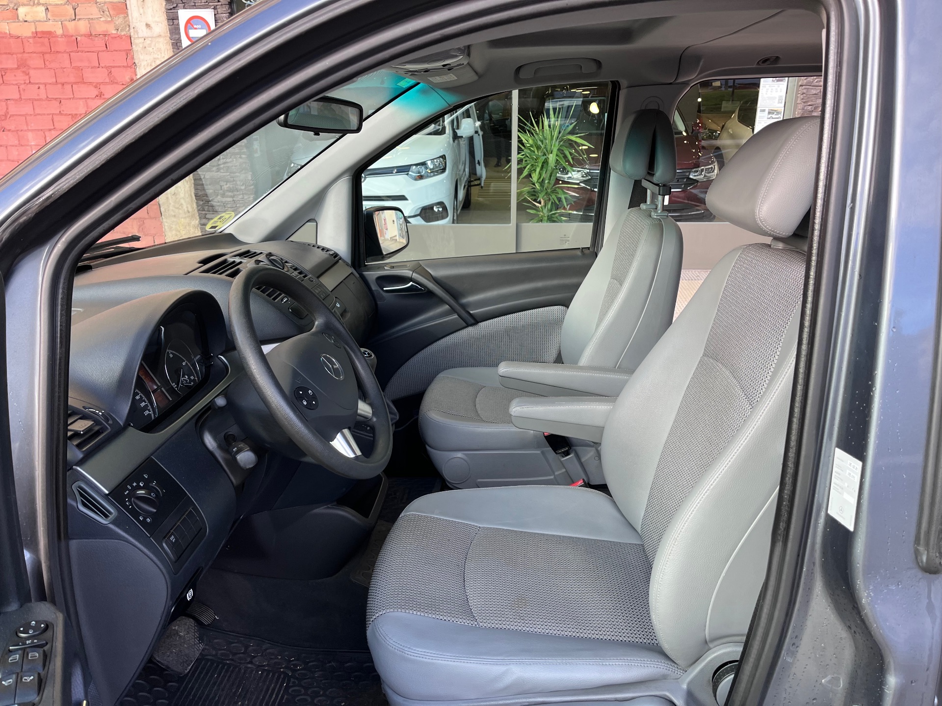 Mercedes-Benz Viano 2.2 CDI Avantgarde L