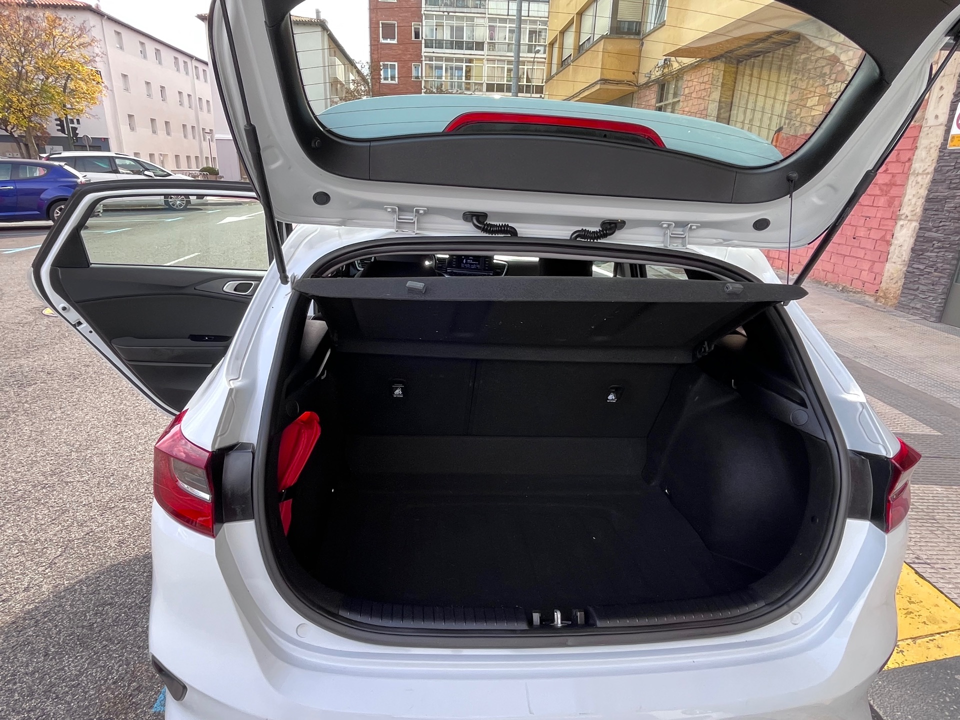 Kia Ceed / cee'd  1.0 T-GDi 88kW (120CV) Concept