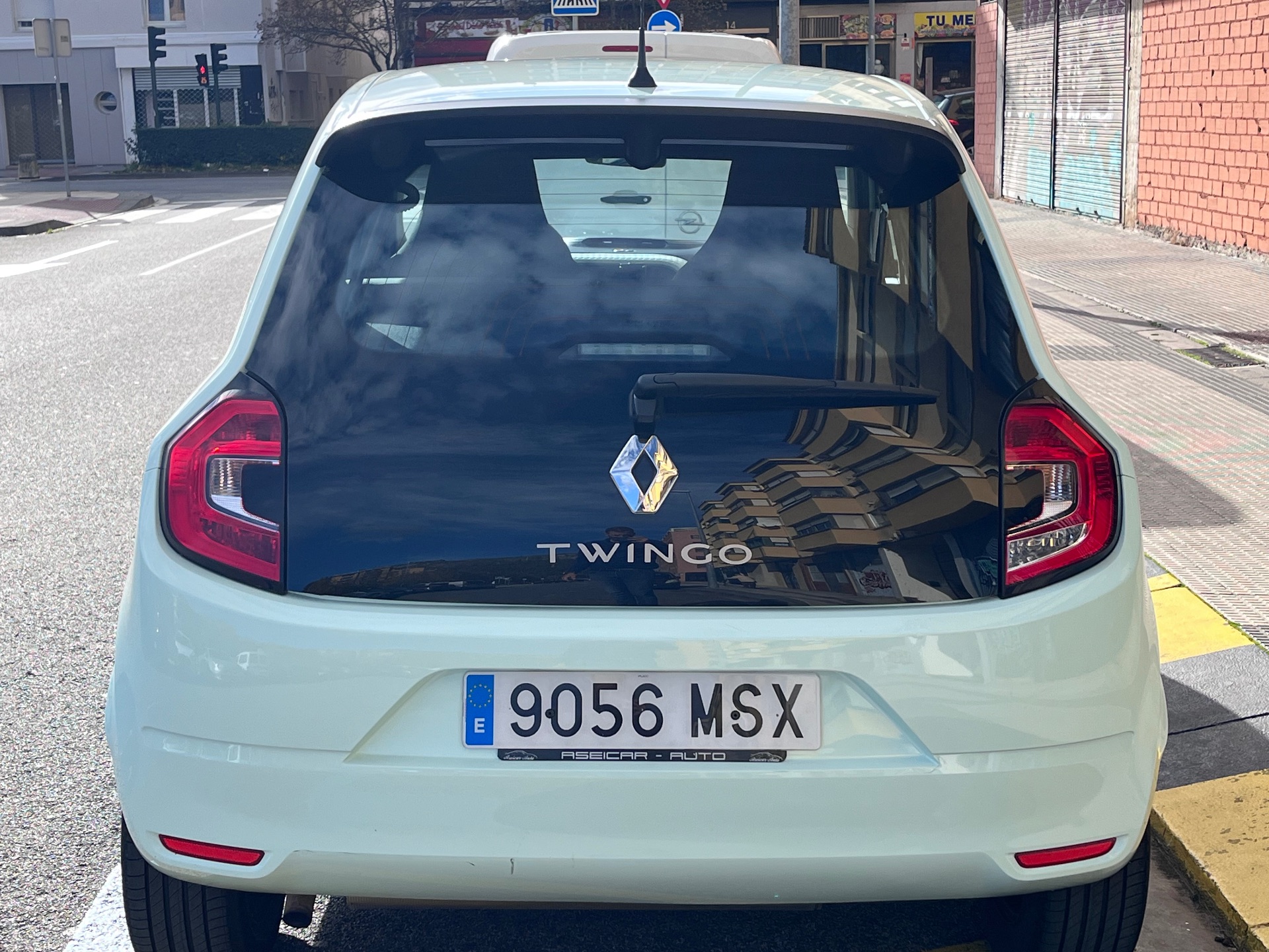 Renault Twingo 1.0 SCe Live