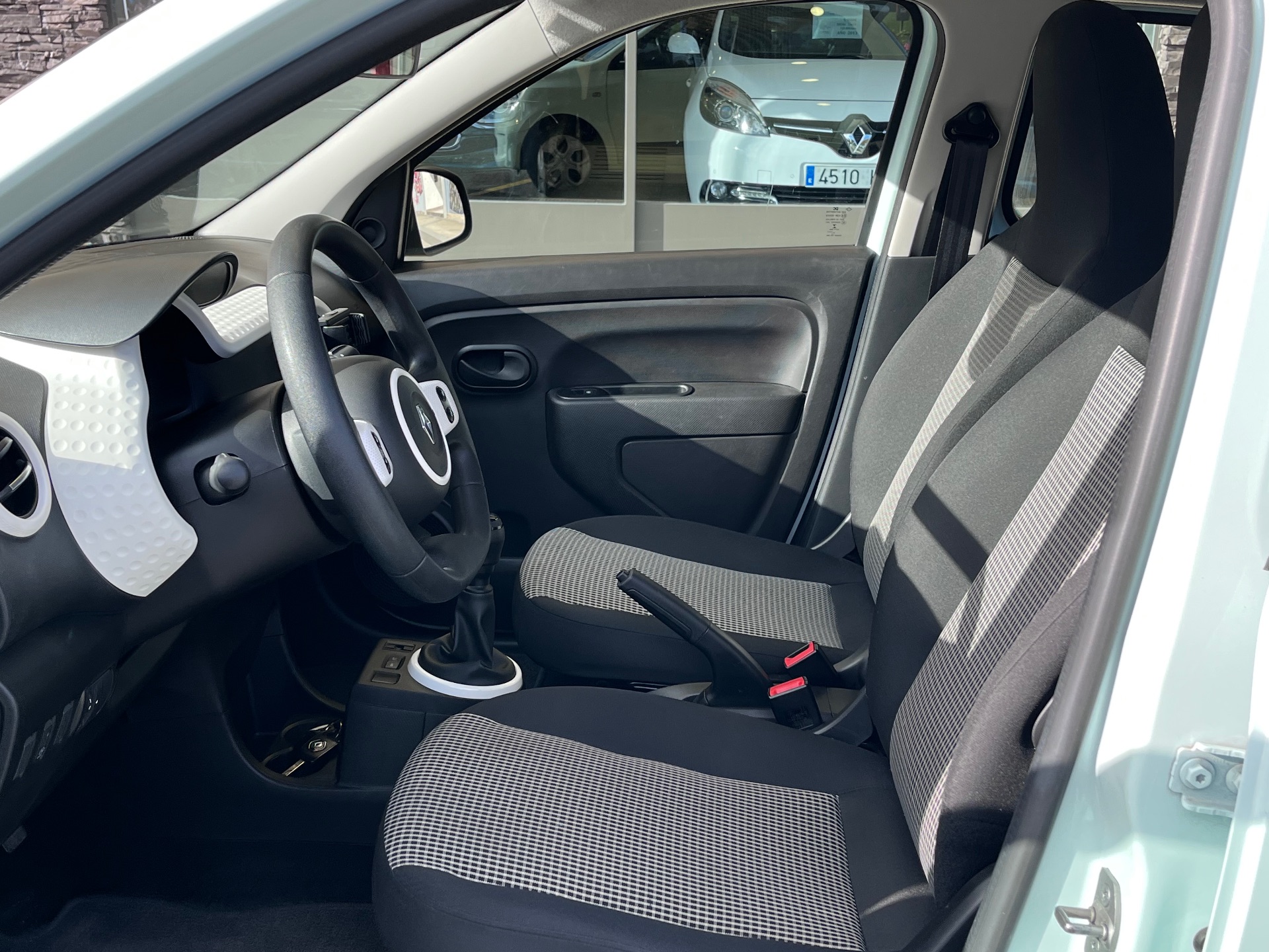 Renault Twingo 1.0 SCe Live