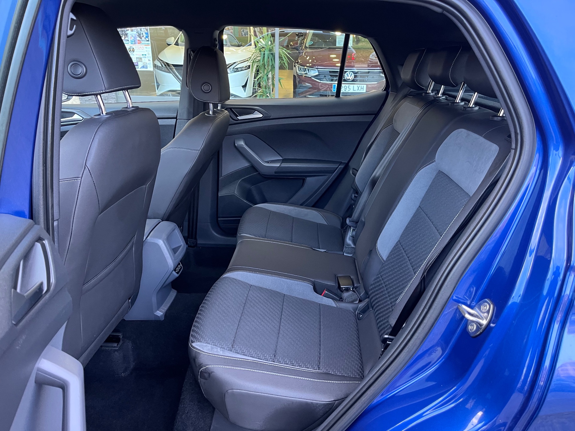 Volkswagen T-Cross 1.0 TSI 110 CV DSG Sport