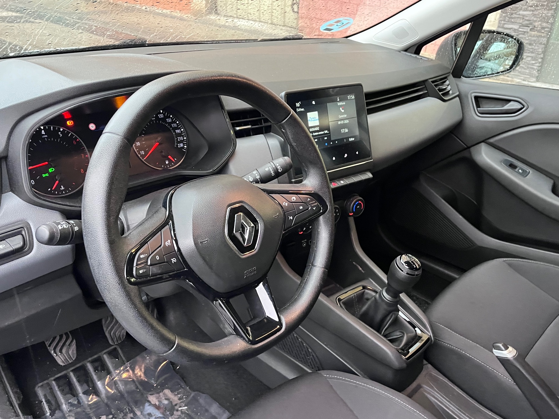 Renault Clio SCe 75 CV 5p. Business