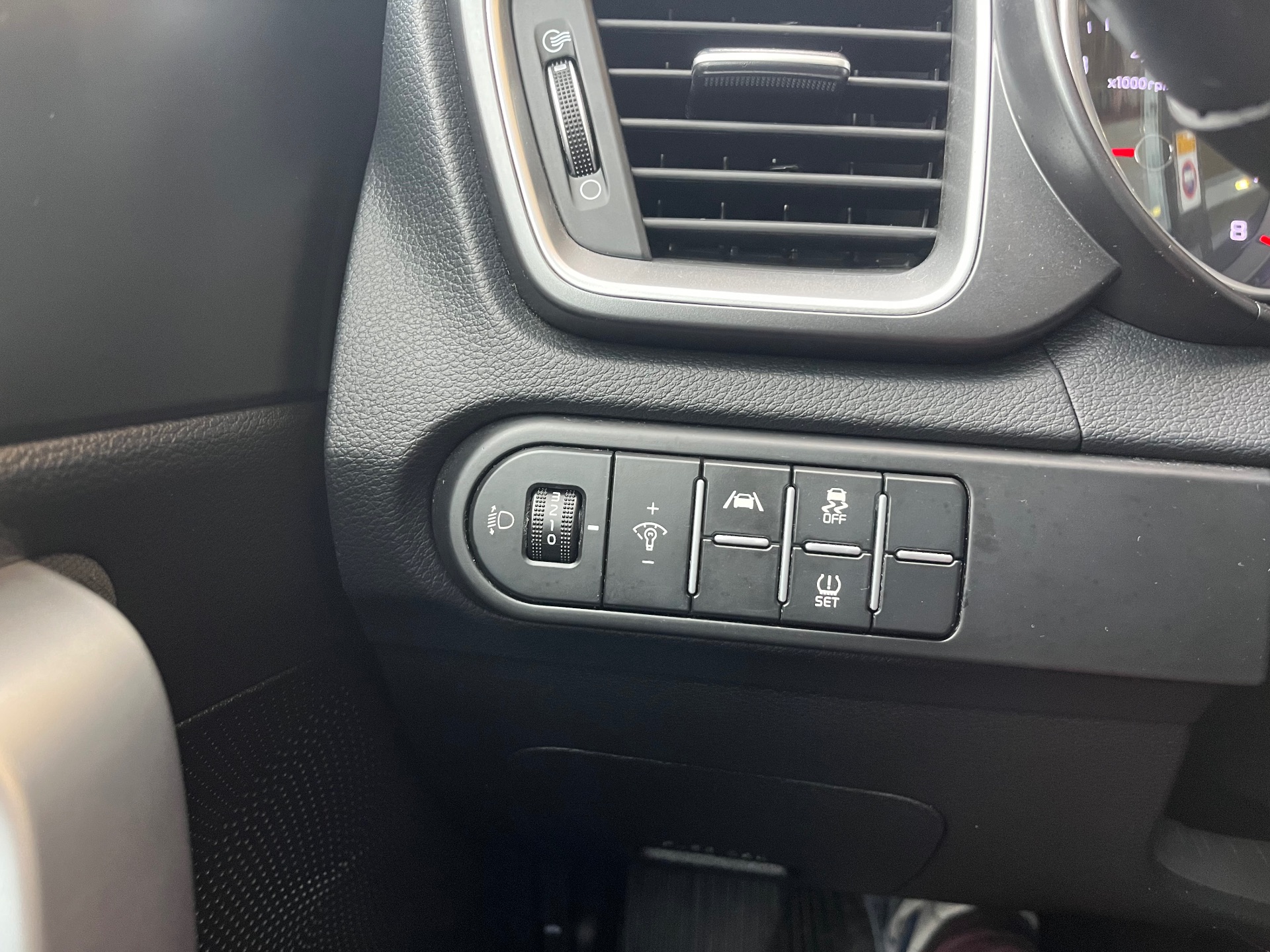 Kia Ceed / cee'd  1.0 TGDi 74kW 100CV Drive