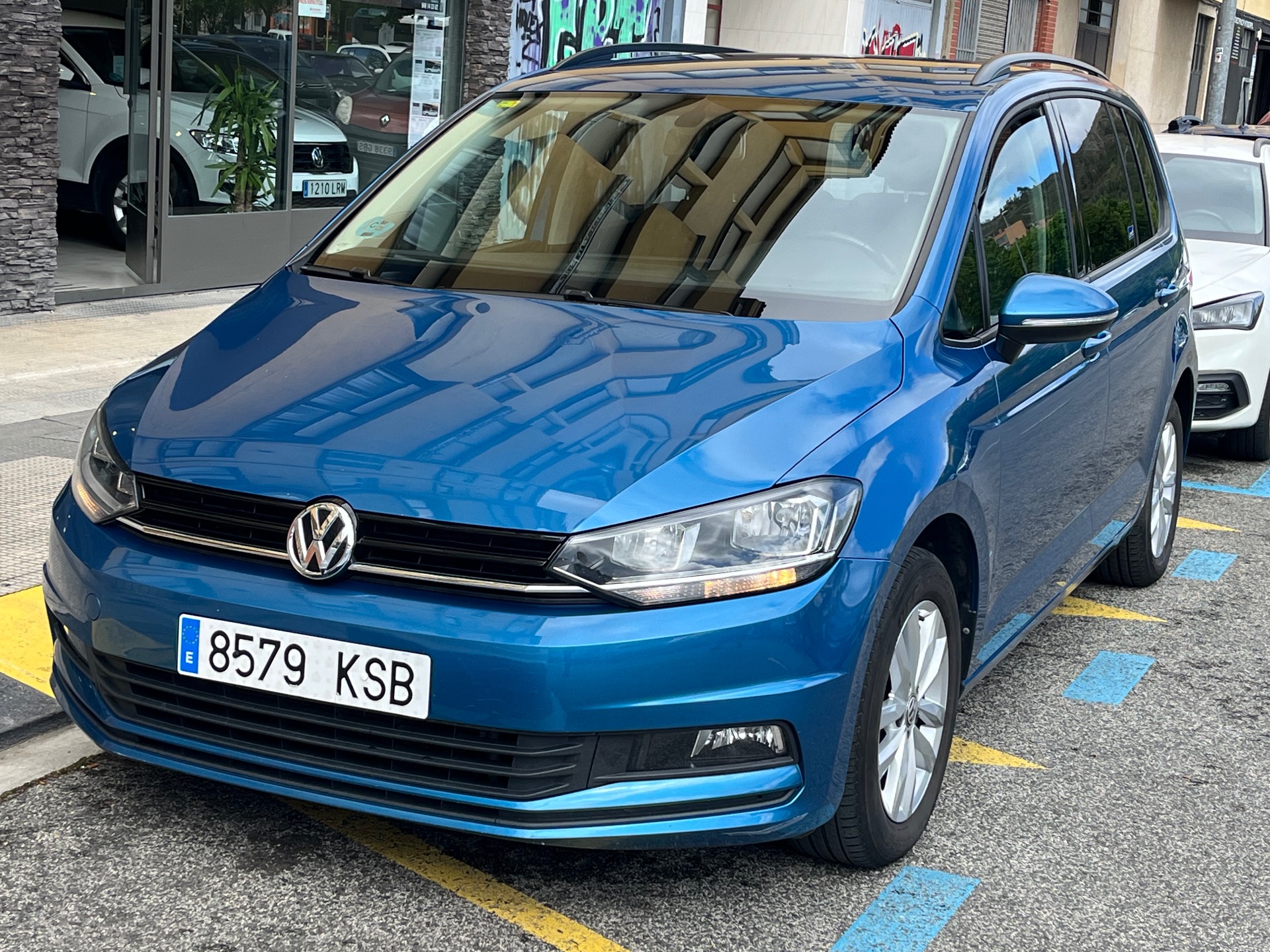 Volkswagen Touran  Business Navi 1.6 TDI 85kW 115CV