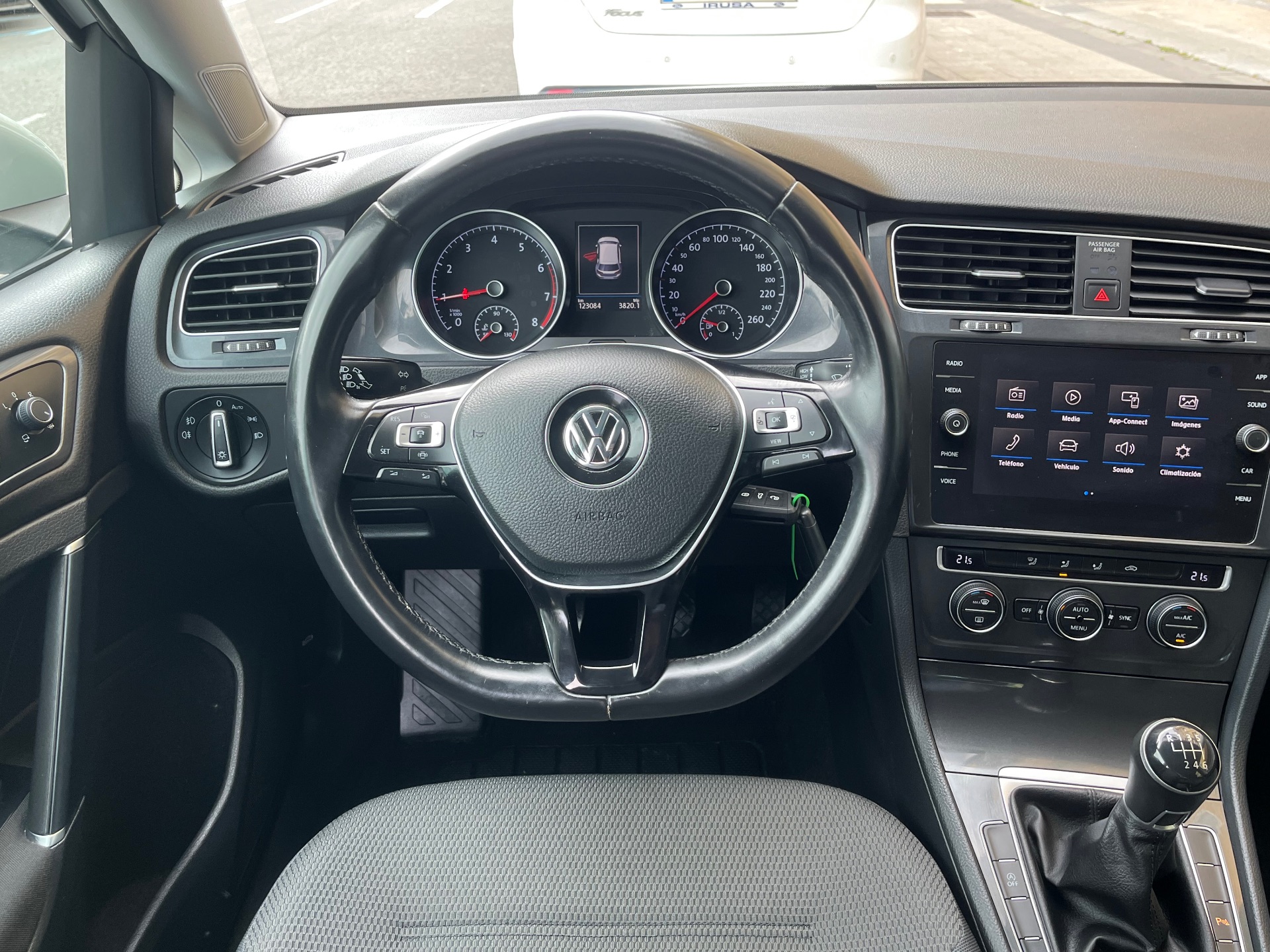 Volkswagen Golf  Advance 1.0 TSI (115CV)