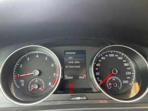 Volkswagen Golf  Advance 1.0 TSI (115CV)