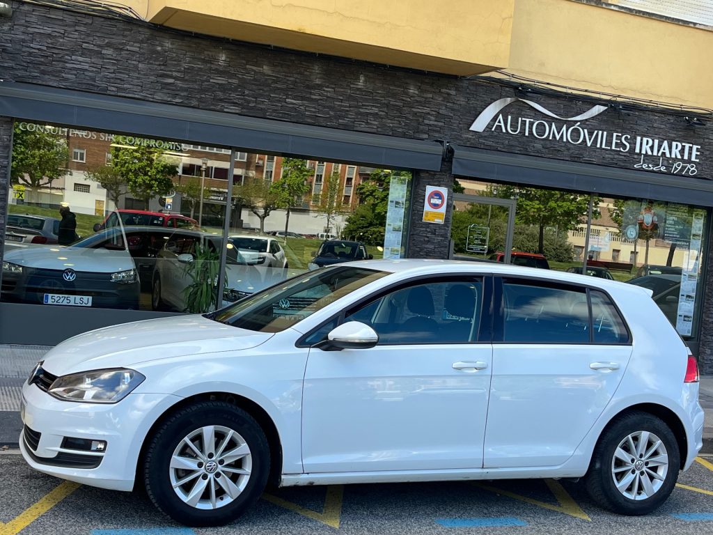 Volkswagen Golf  1,2 TSI 105CV TRENDLINE