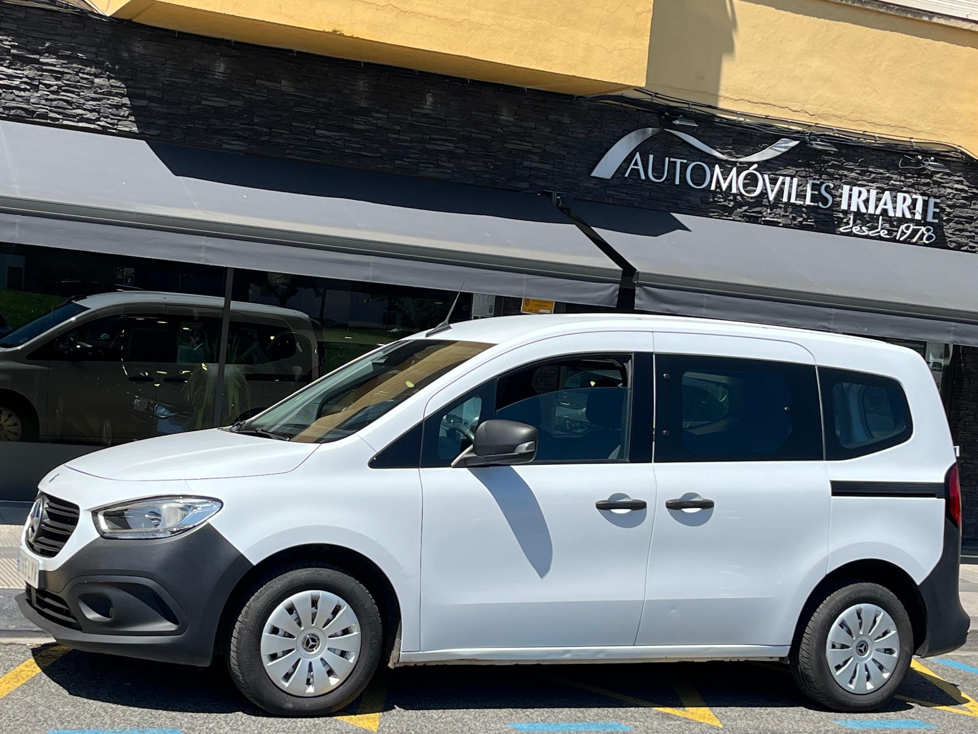Mercedes-Benz Citan 110 MERCEDES-BENZ CITAN CDI 70kW Tourer Base Largo