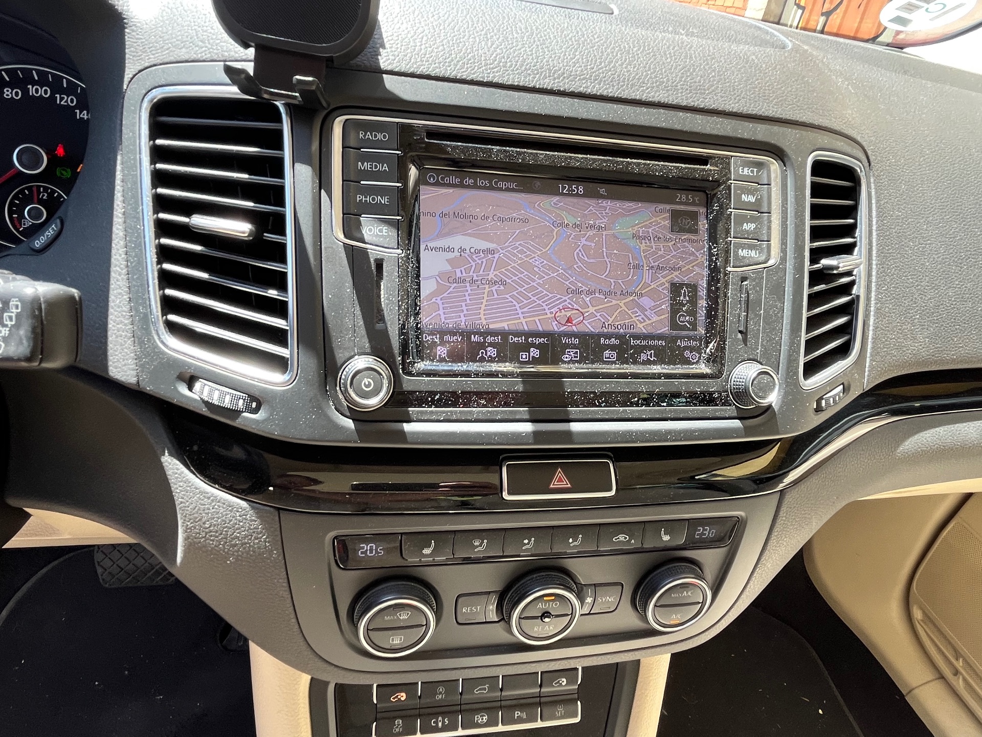 Volkswagen Sharan 2.0 TDI 150CV DSG Highline BMT