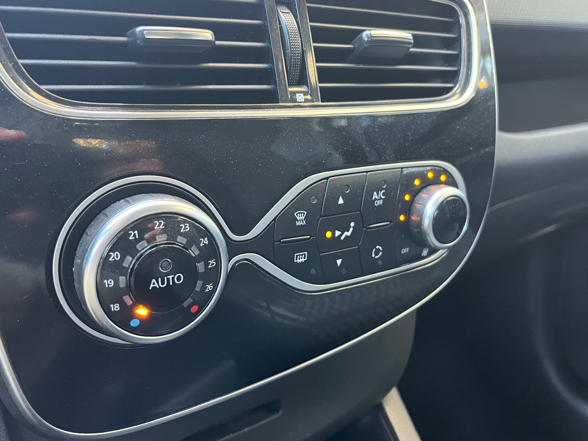 Renault Clio  Zen Energy TCe 66kW 90CV 18