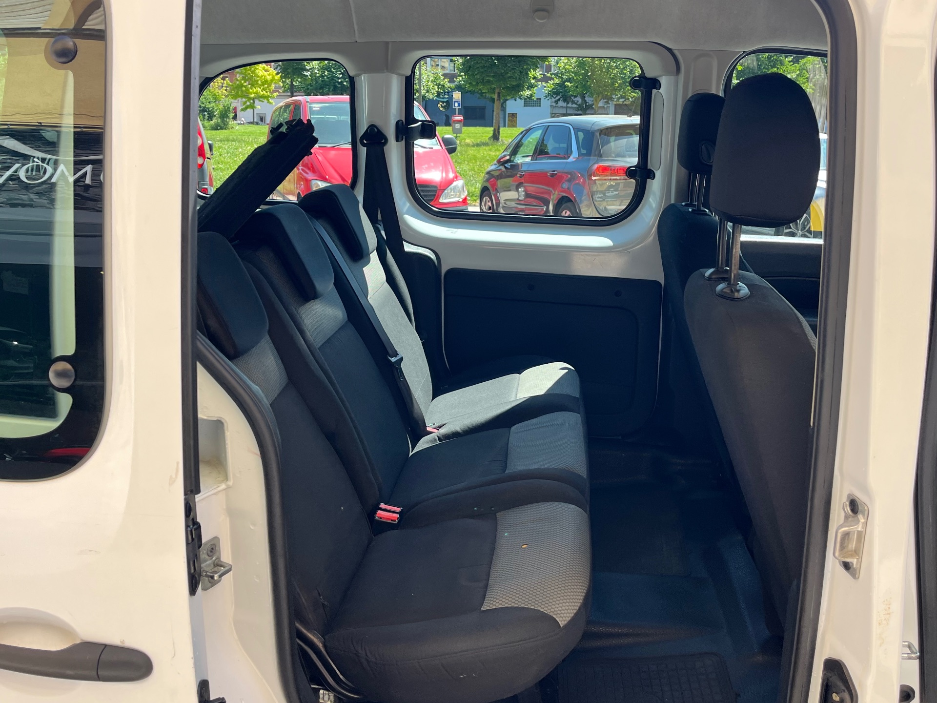 Renault Kangoo  Profes. M1-AF Blue dCi 70 kW(95 CV) -SS)
