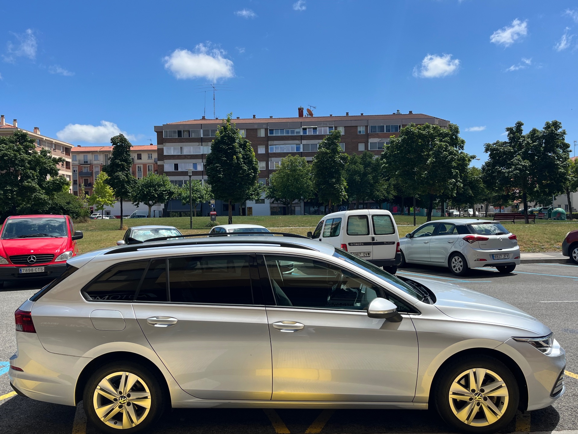 Volkswagen Golf Variant  Life 1.0 eTSI 81kW (110CV) DSG