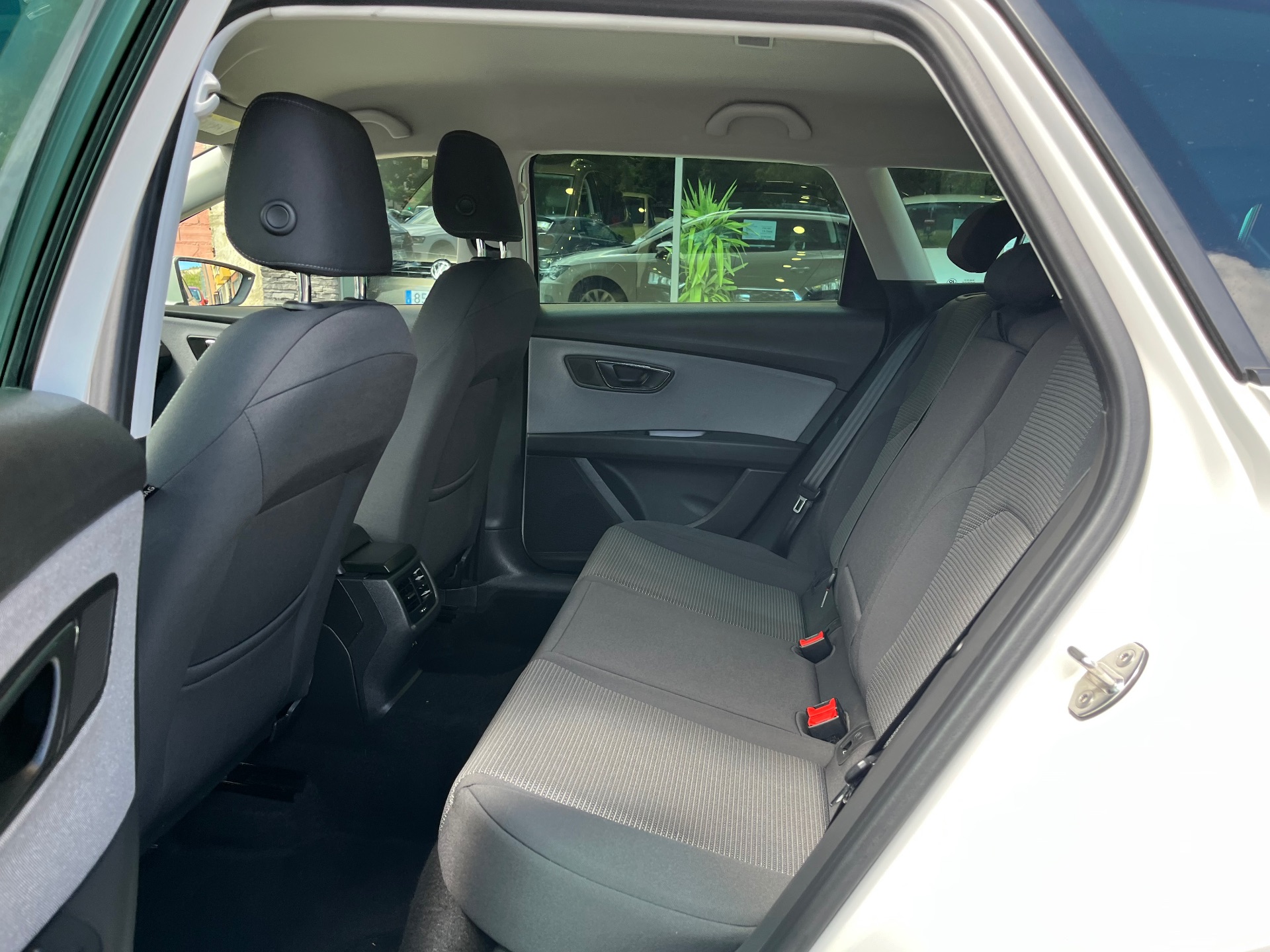 SEAT Leon 1.6 TDI 115CV ST Style