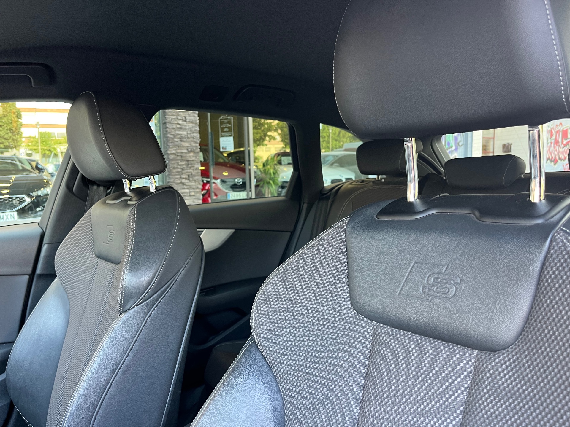 Audi   S line 30 TDI 100kW S tronic