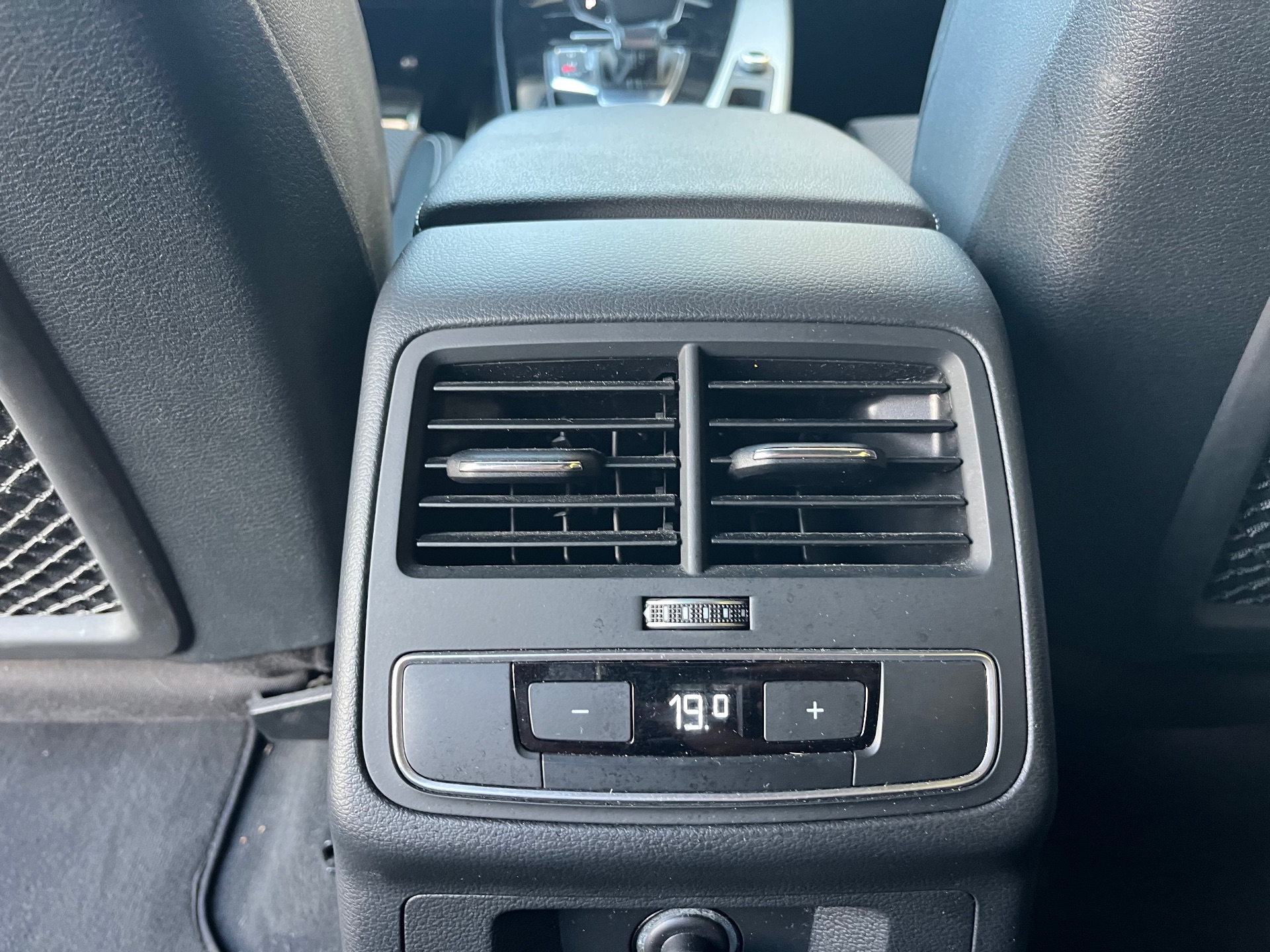 Audi   S line 30 TDI 100kW S tronic