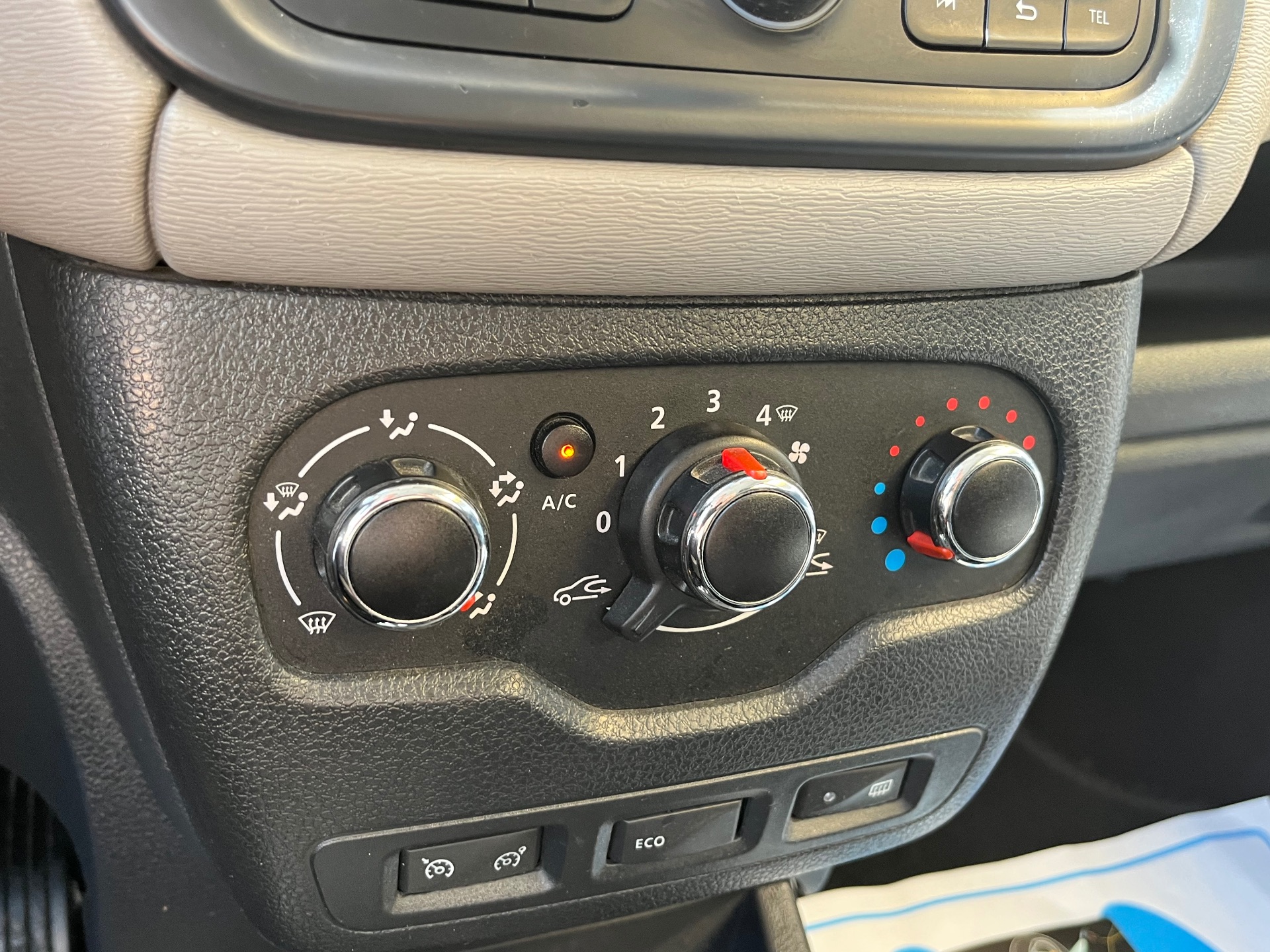 Dacia Lodgy 1.6 8V 85 CV 5 Posti Ambiance